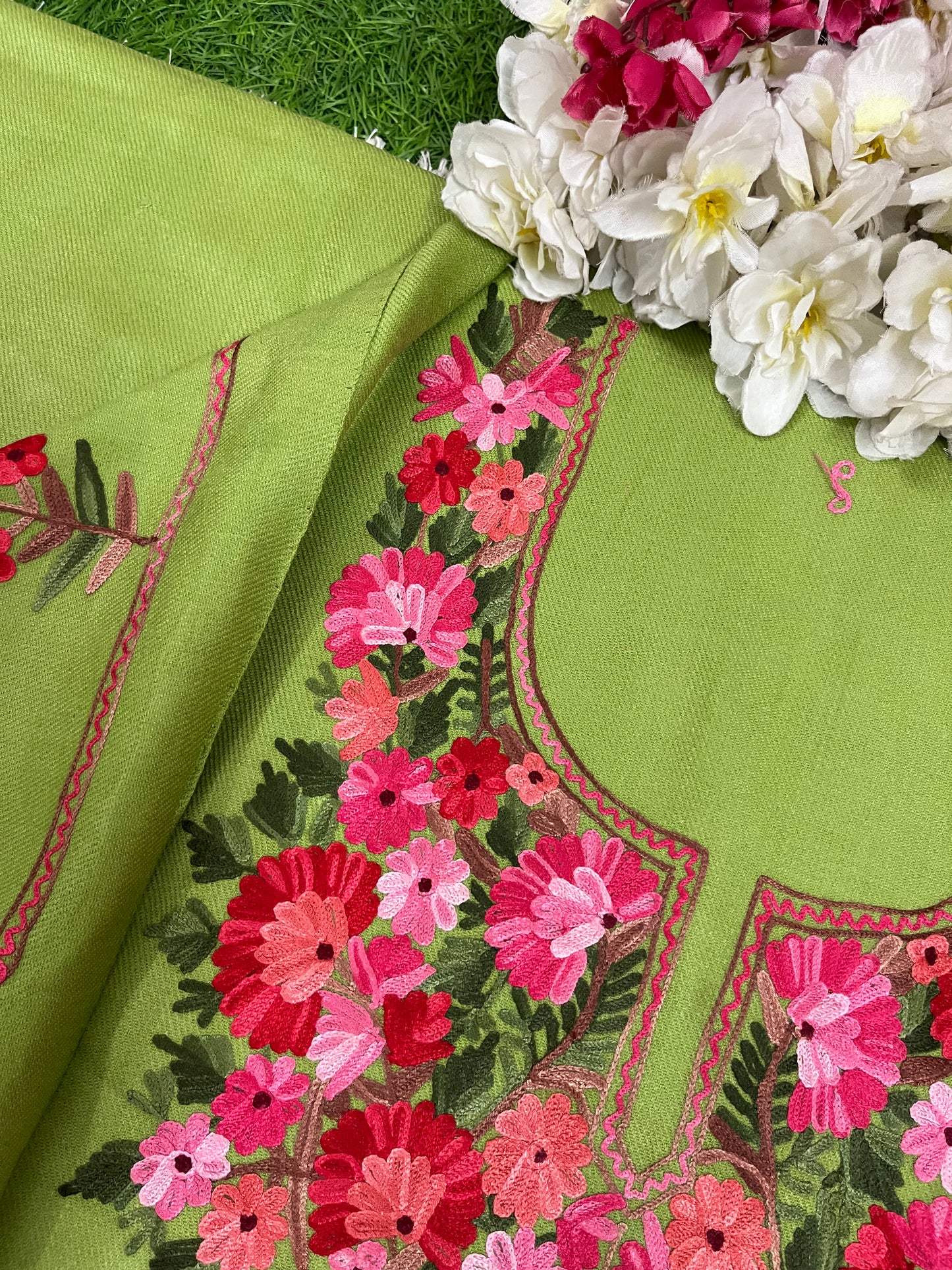 Pista Green Woollen Aari Embroidered 2pc suit 5mtr