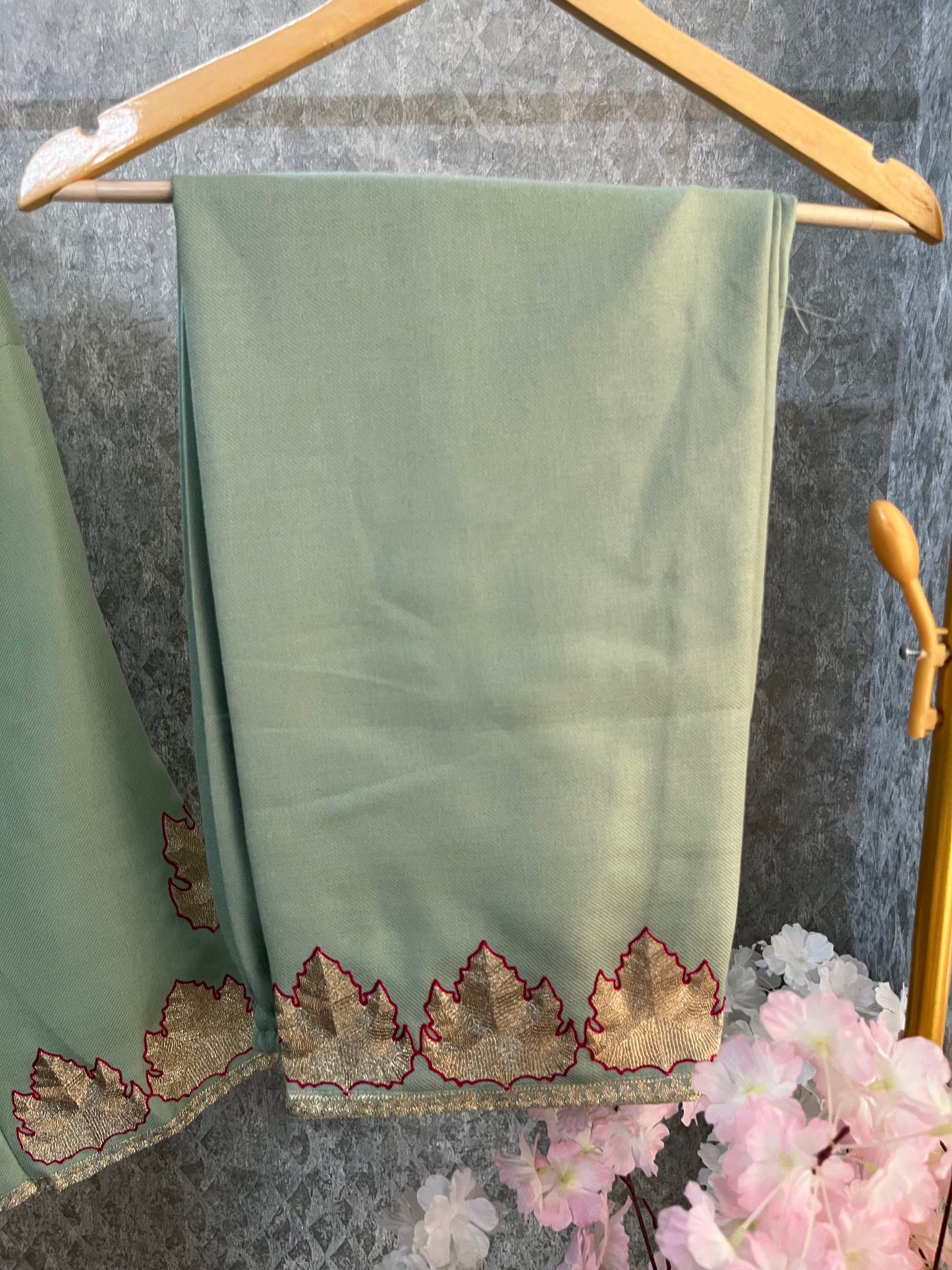 Pastel Green Woollen Kashmiri Co-Ord Set ( Size 44)