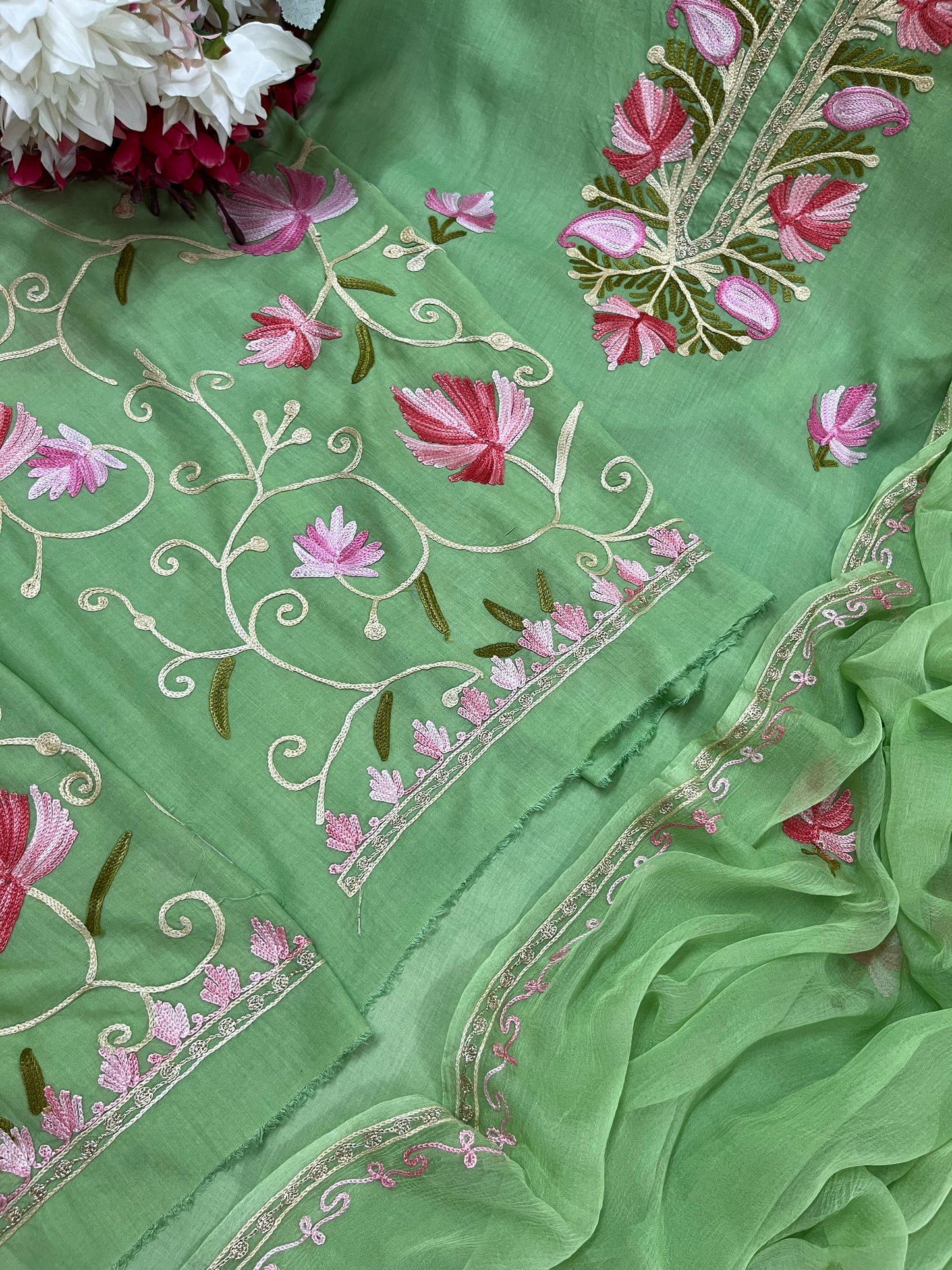 Pastel Green Muslin Cotton Jaal Sleeves Kashmiri 3pc Suit