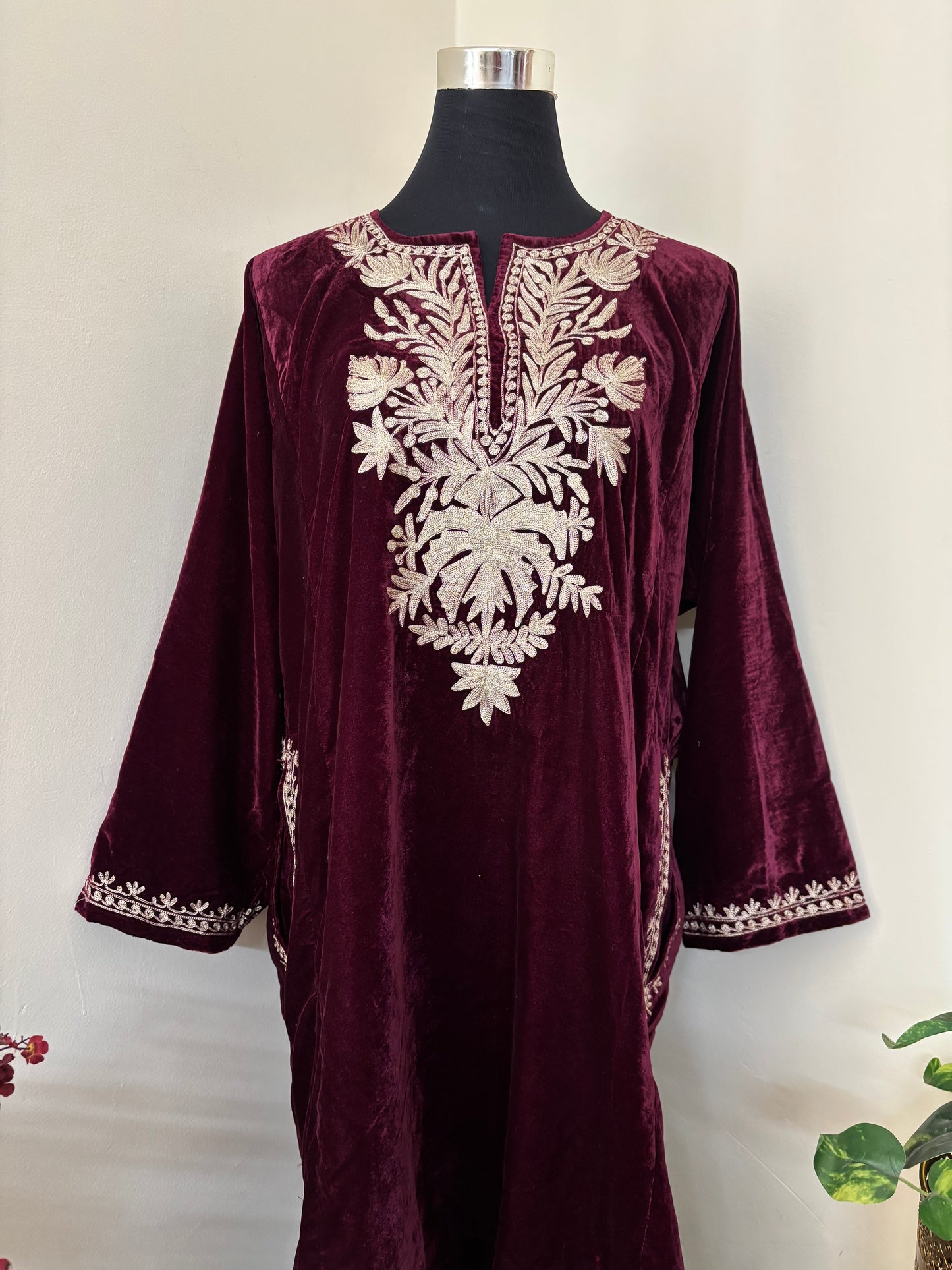 Wine Tilla Embroidered Velvet Pheran