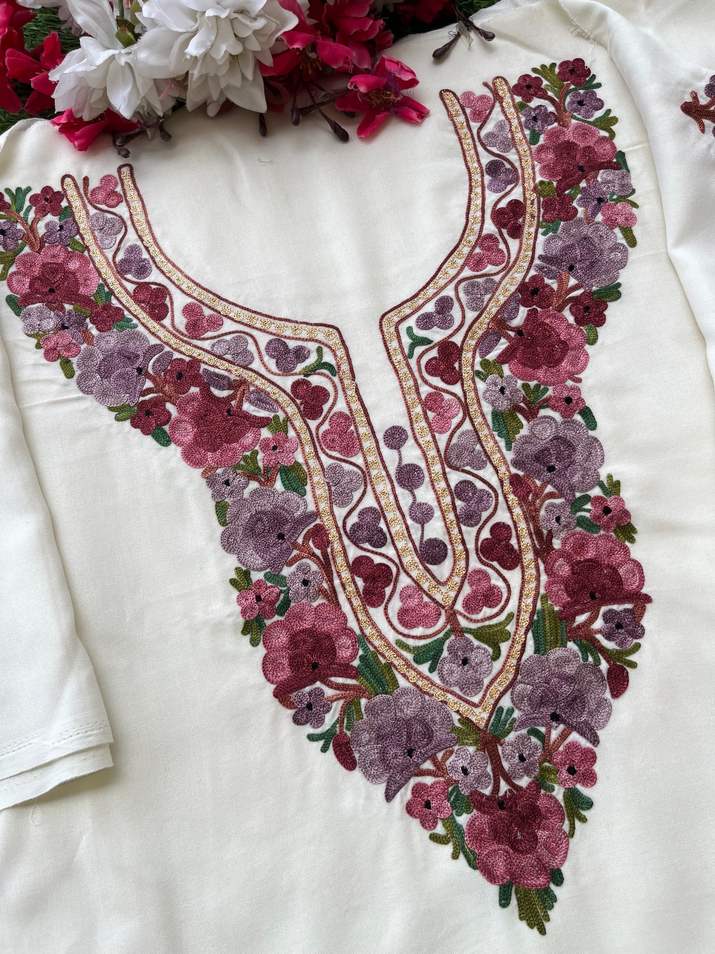 Off White Cotton Cord Set (Aari Embroidered)