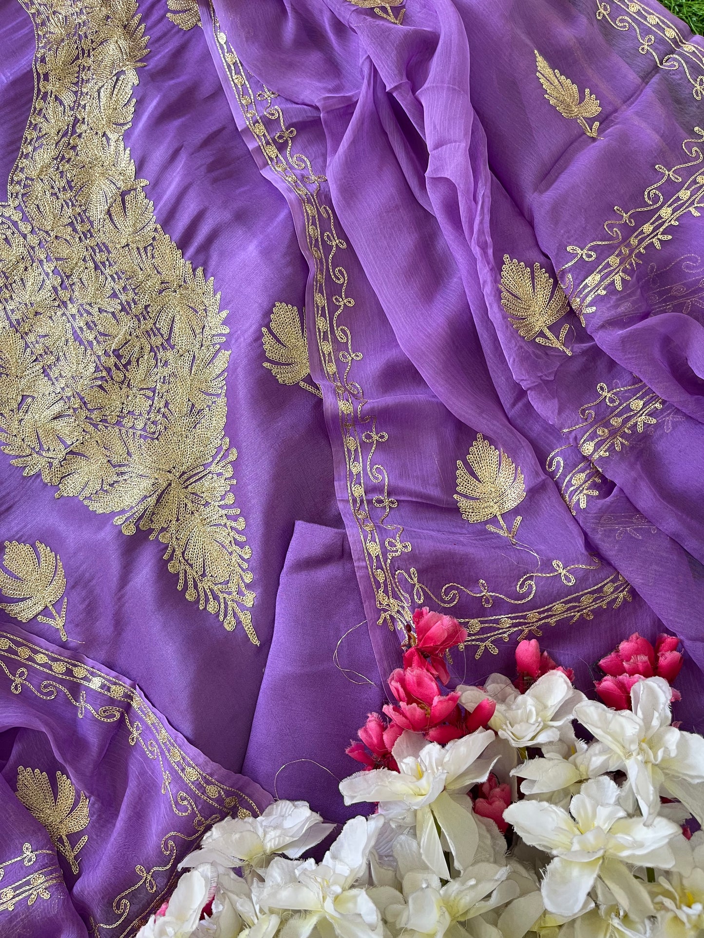 ‘Sanam’ Silk Tilla Kashmiri Suit