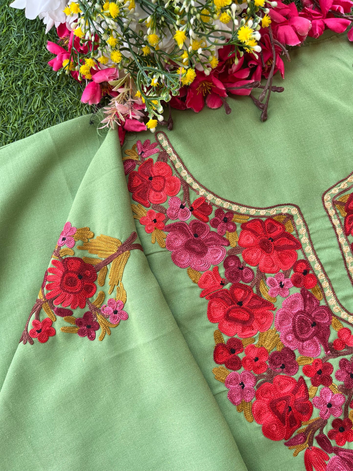 Pastel Green Aari Embroidered Cotton Suit Set