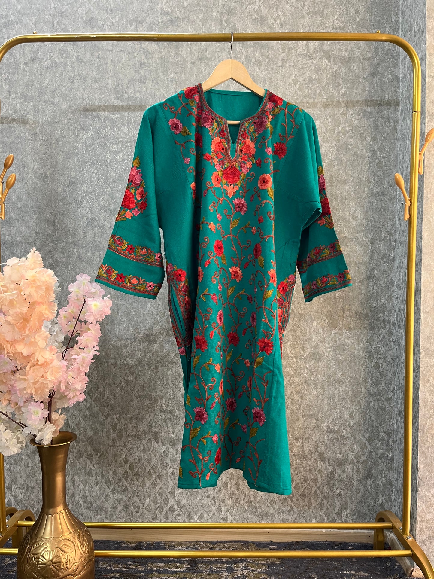 Green Aari Embroidered Wool Pheran