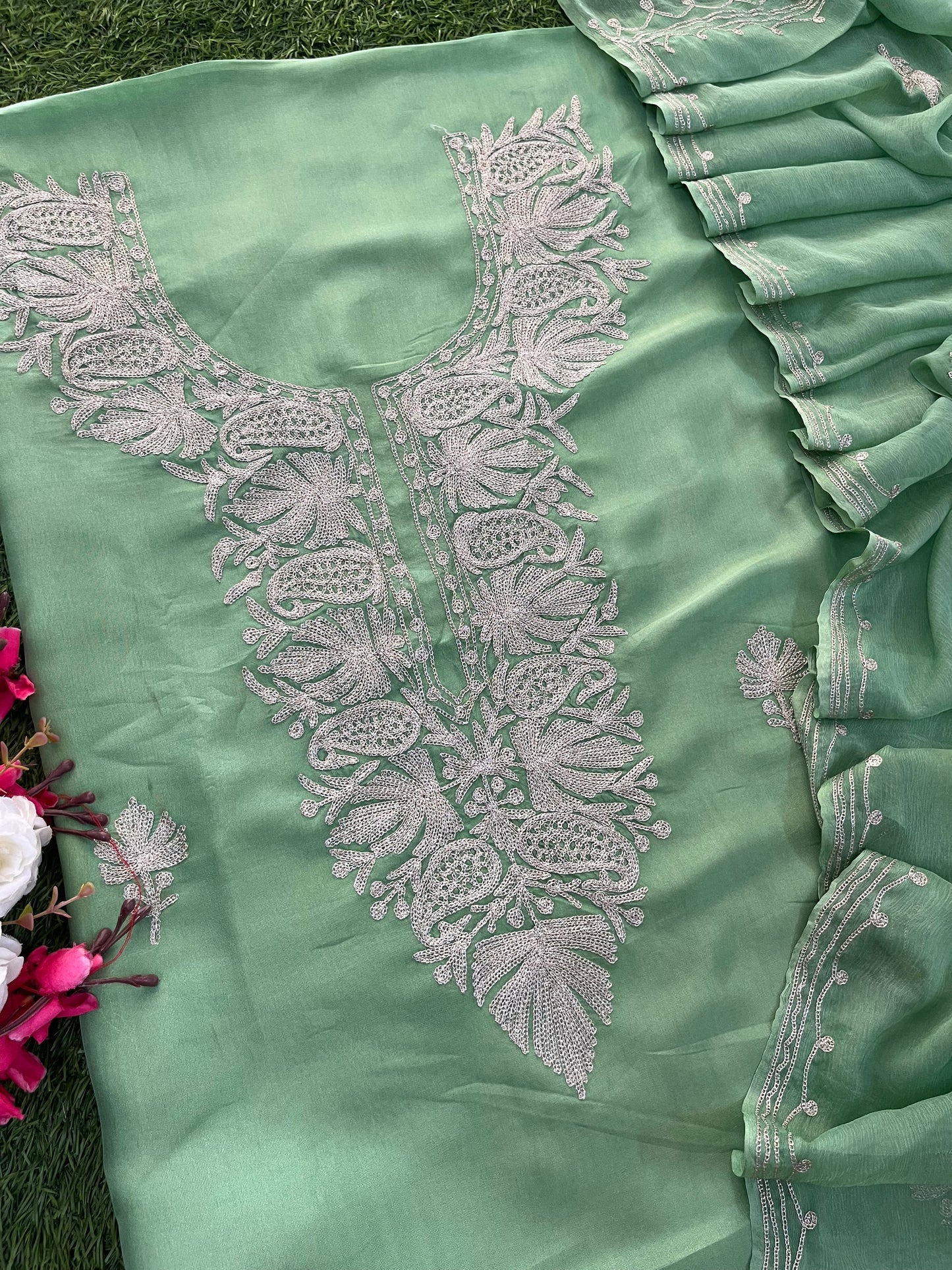 Pestel Green Silk Tilla Kashmiri Suit