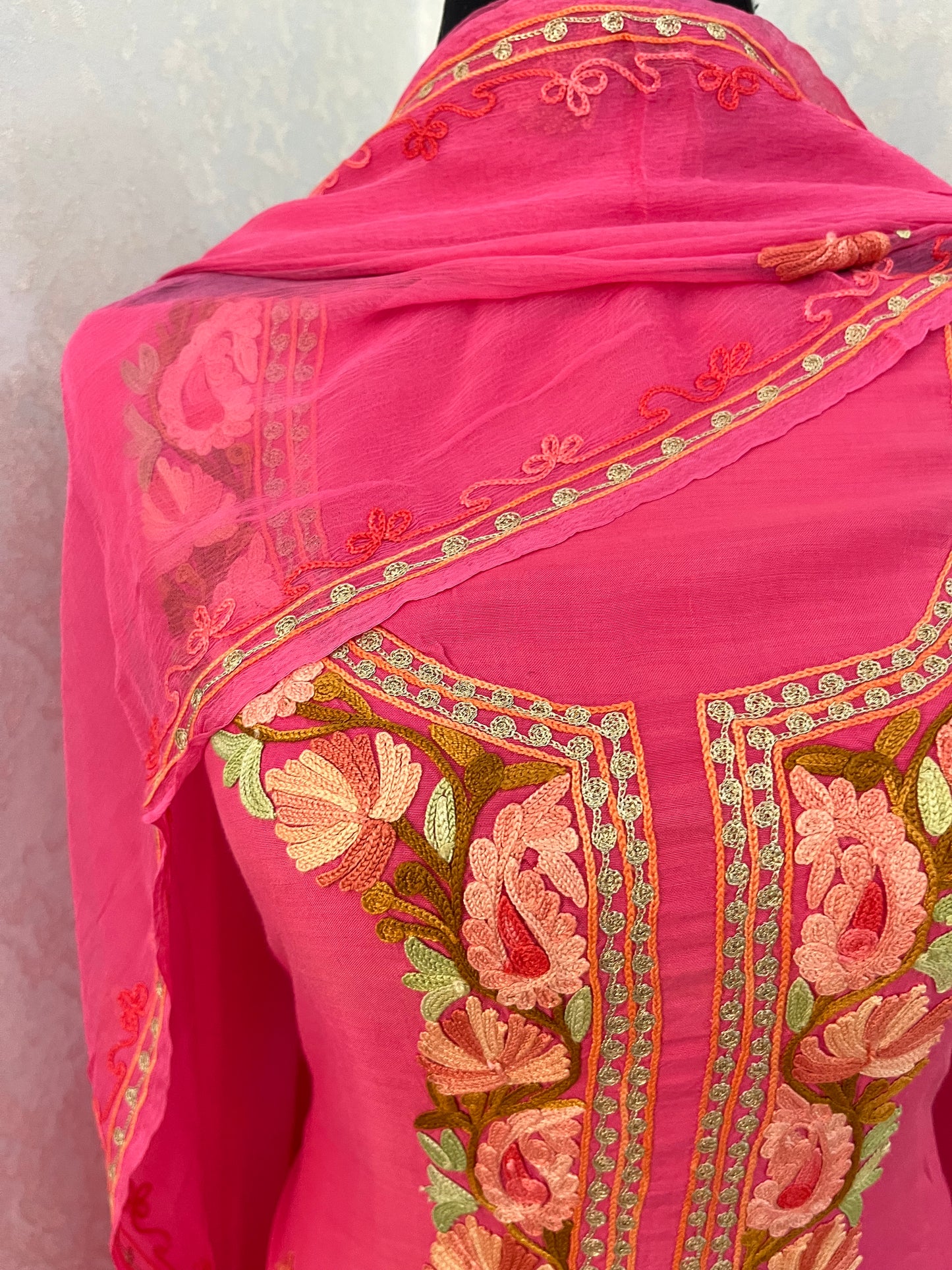Pink Muslin Cotton Jaal Sleeves Kashmiri 3pc Suit