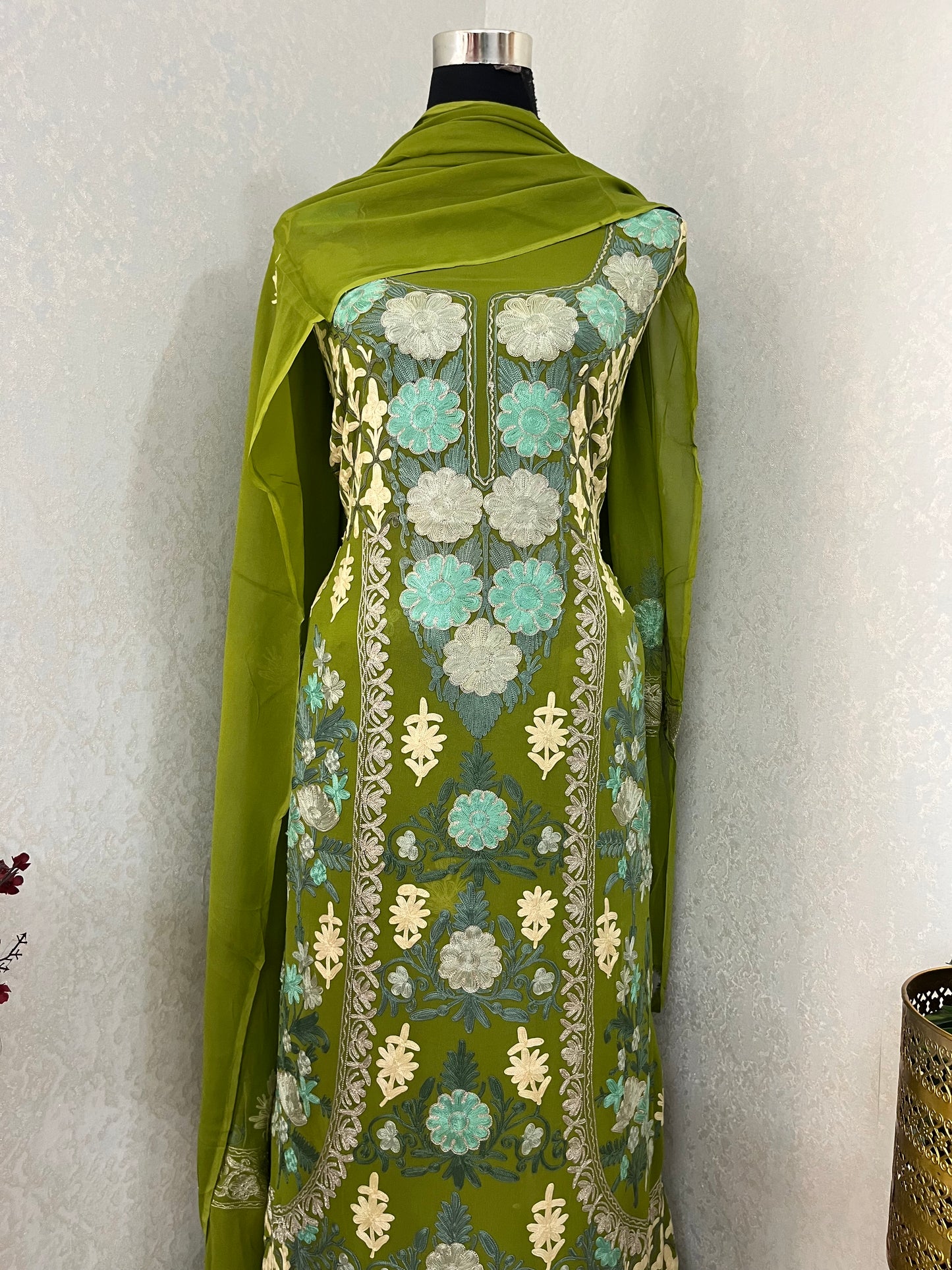 Henna Green Pure Georgette 3 Pc Heavy Kashmiri Suit