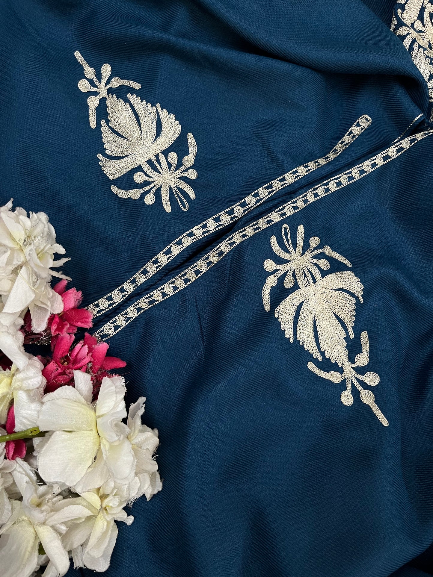 Peacock Blue Tilla Embroidered 3pc Suit Stole