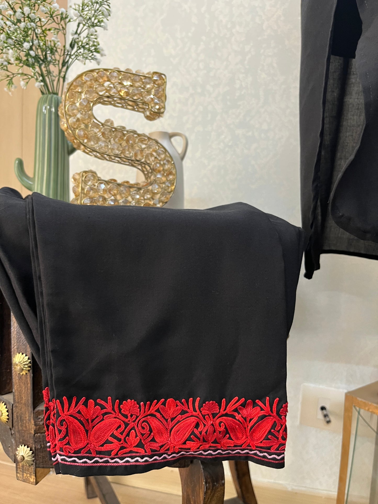 Black Cotton Embroidered Co-ord Set(40)