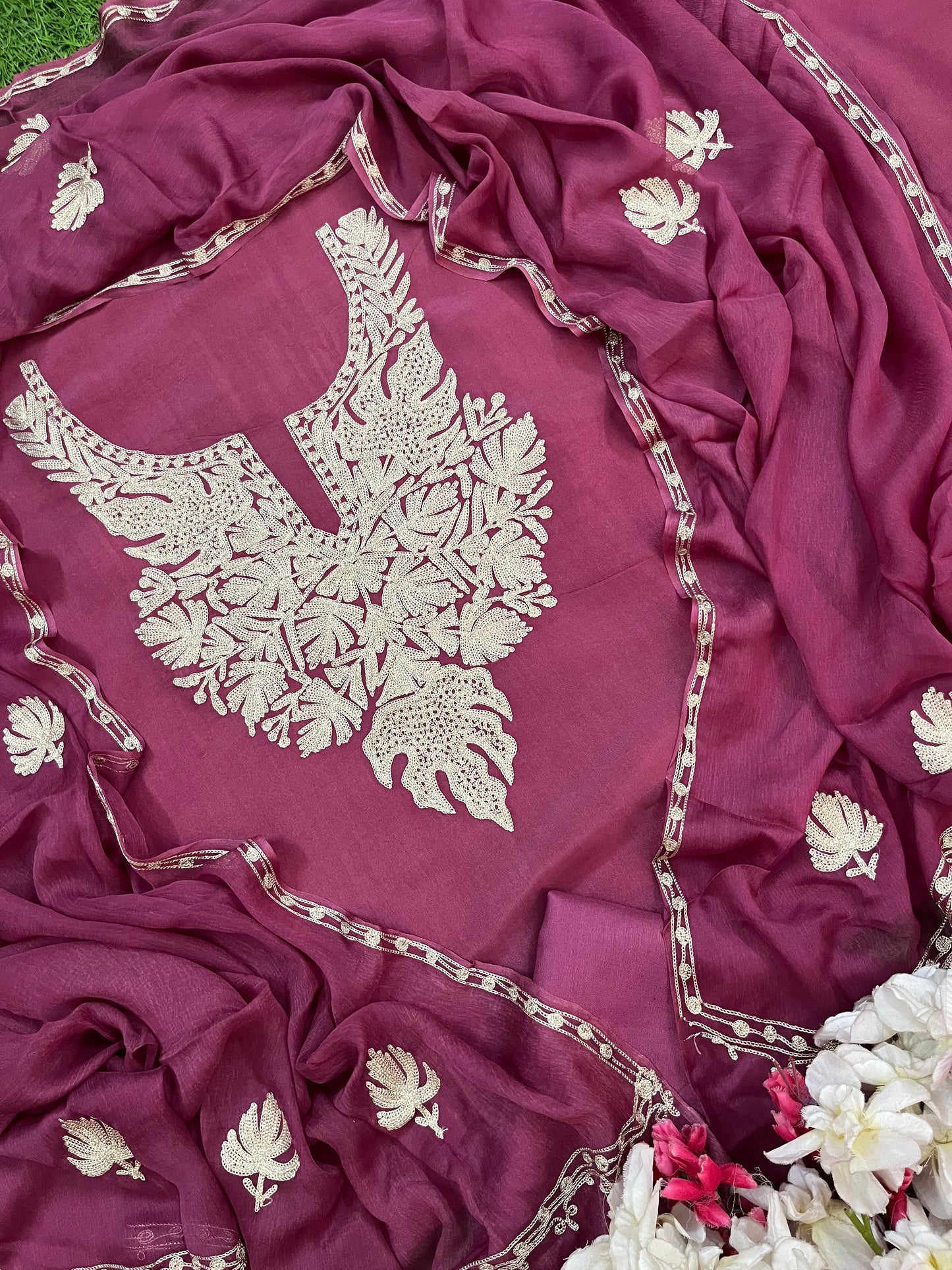 Sanam’ Onion Pink Silk Tilla Kashmiri Suit