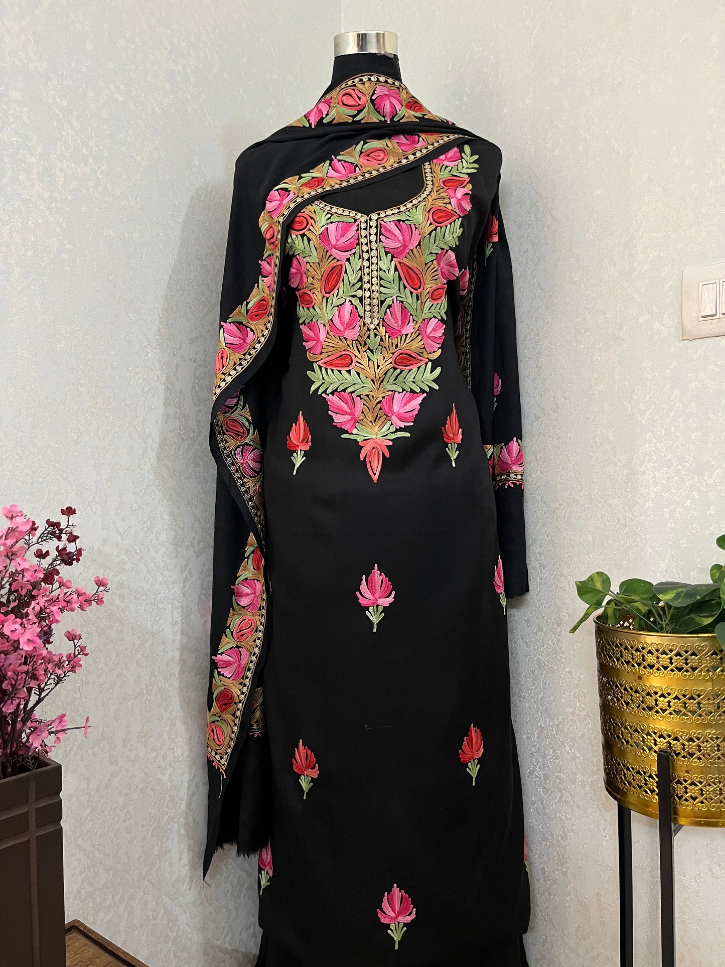 Black Pure Wool Aari Embroidered 3pc Suit Stole