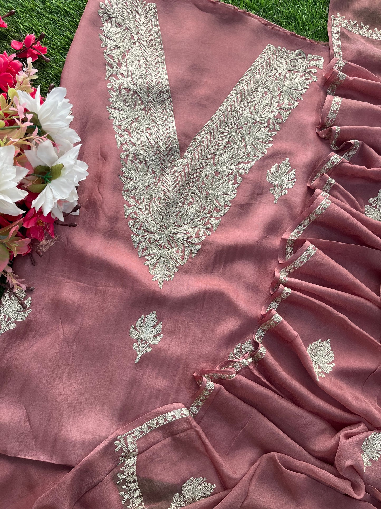 Onion Pink Sanam’ Silk Tilla Kashmiri Suit