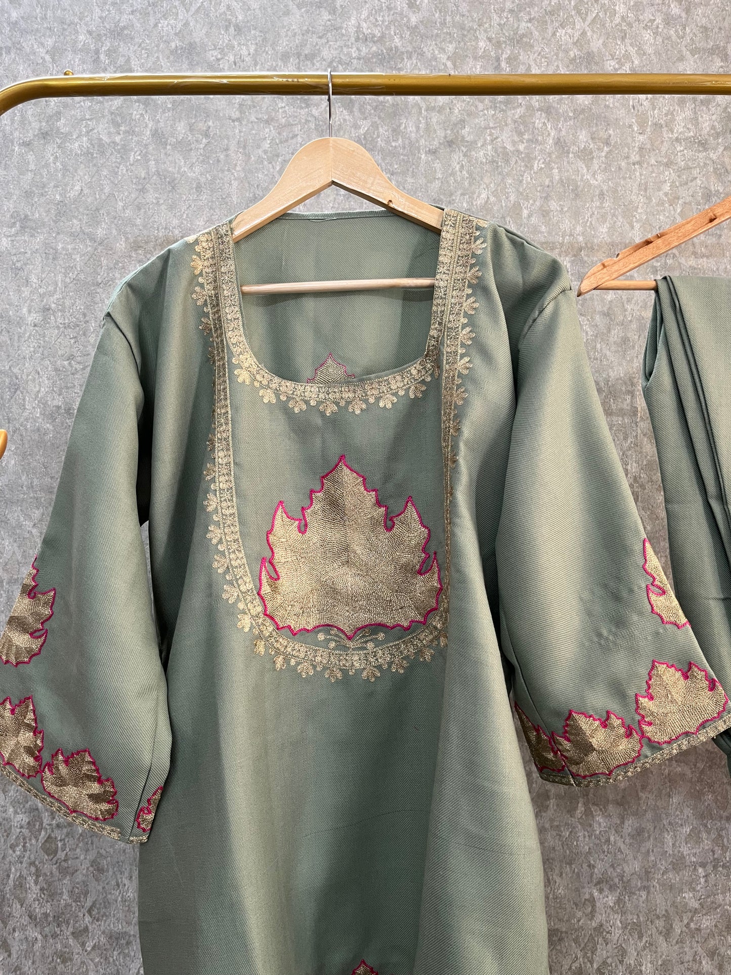 Pastel Green Woollen Kashmiri Co-Ord Set ( Size 42)