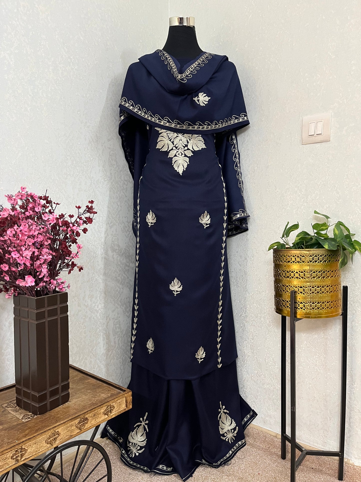 Navy Blue Tilla Embroidered 3pc Suit Stole