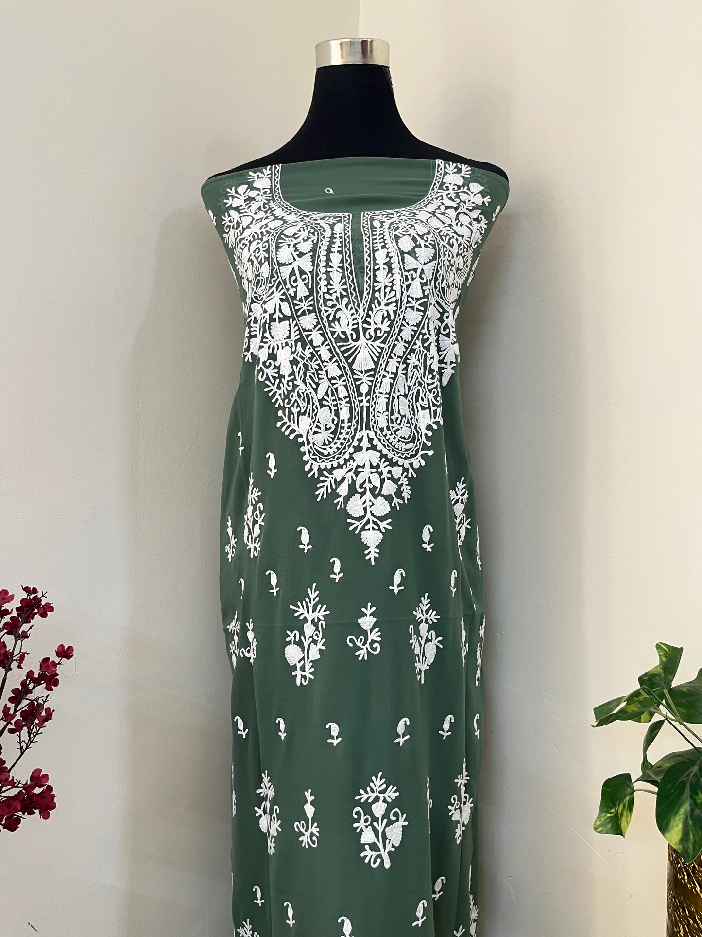Moss Green Georgette Kashmiri Unstitched Kurta Material