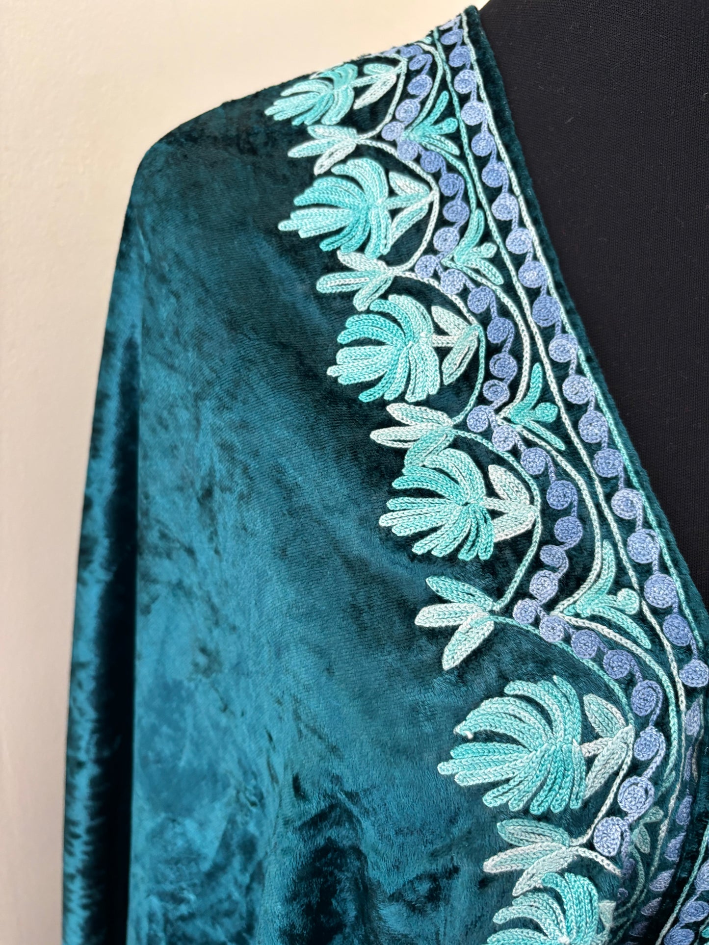 Green Aari Embroidered Makhmal Cape