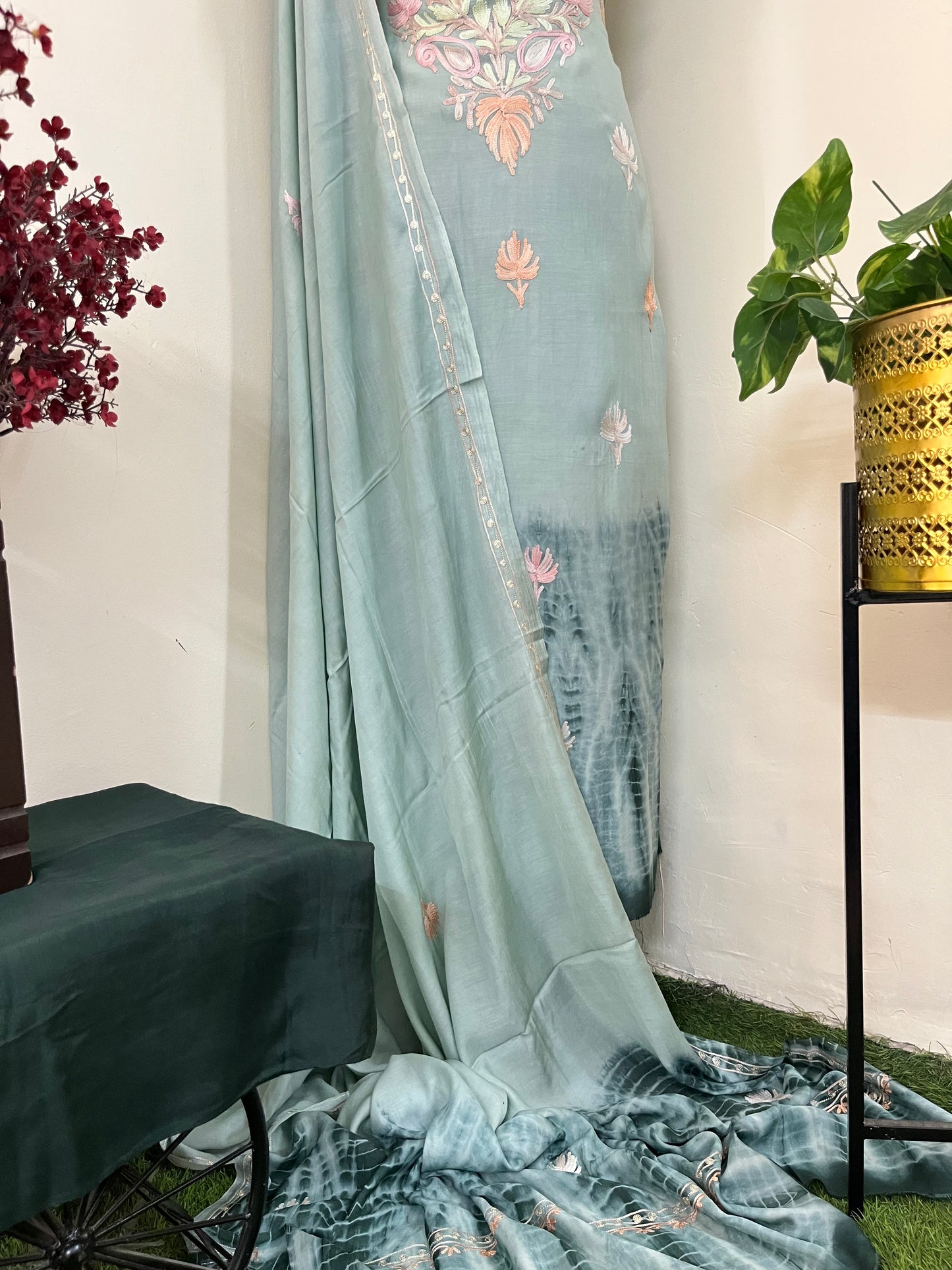 Jade Green Mul Cotton Shibori Work Kashmiri 3pc Suit