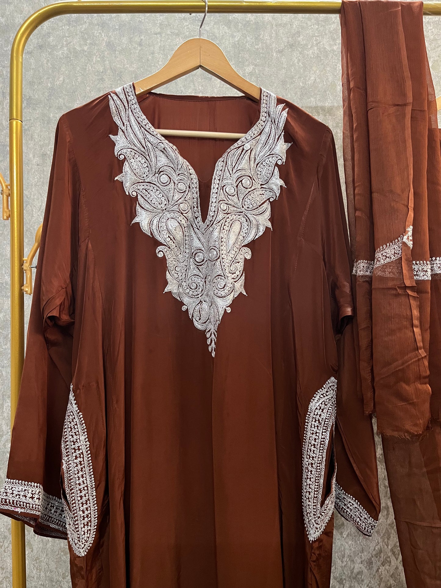 Coffee Stitched Crape Pheran Set with dupatta (46)