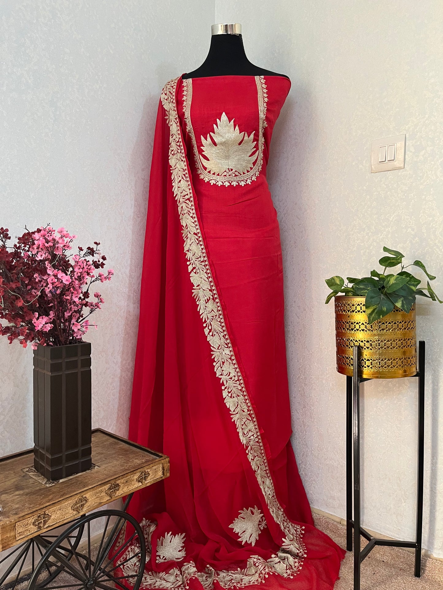 Red Sanam’ Tilla Kashmiri Silk Suit