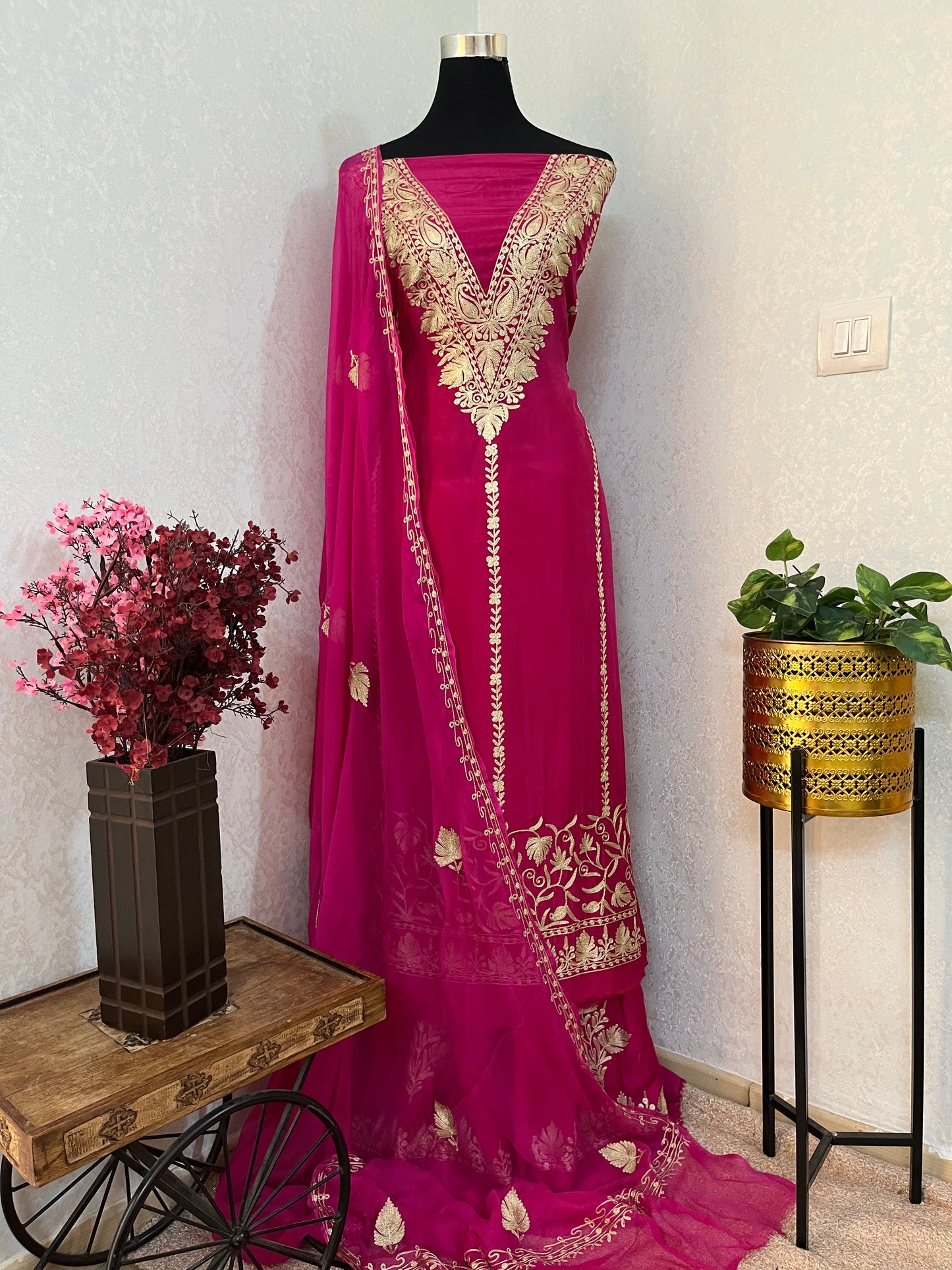 Hot Pink Sanam’ Tilla Kashmiri Silk Suit