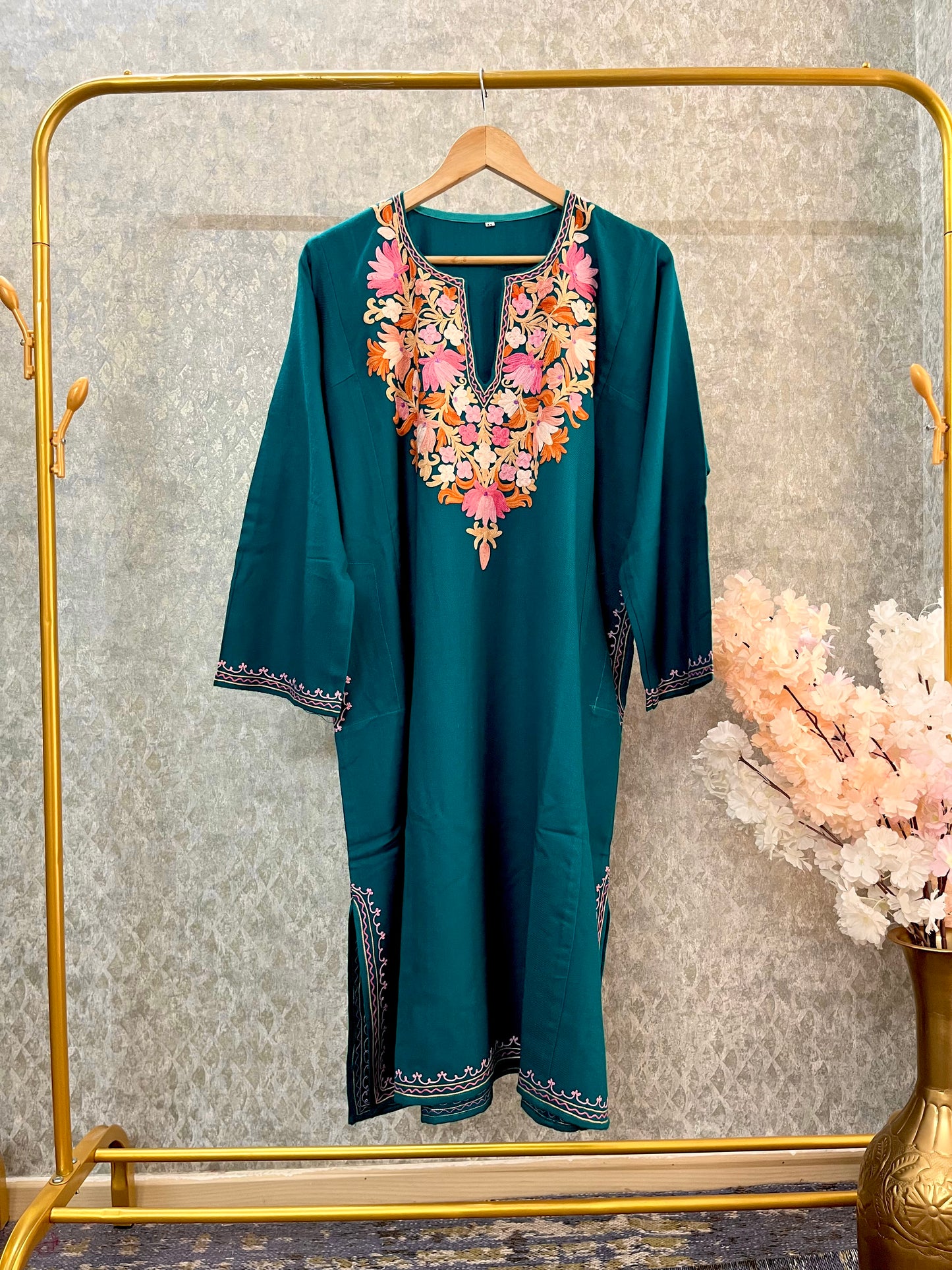 Green Aari Embroidered Wool Pheran