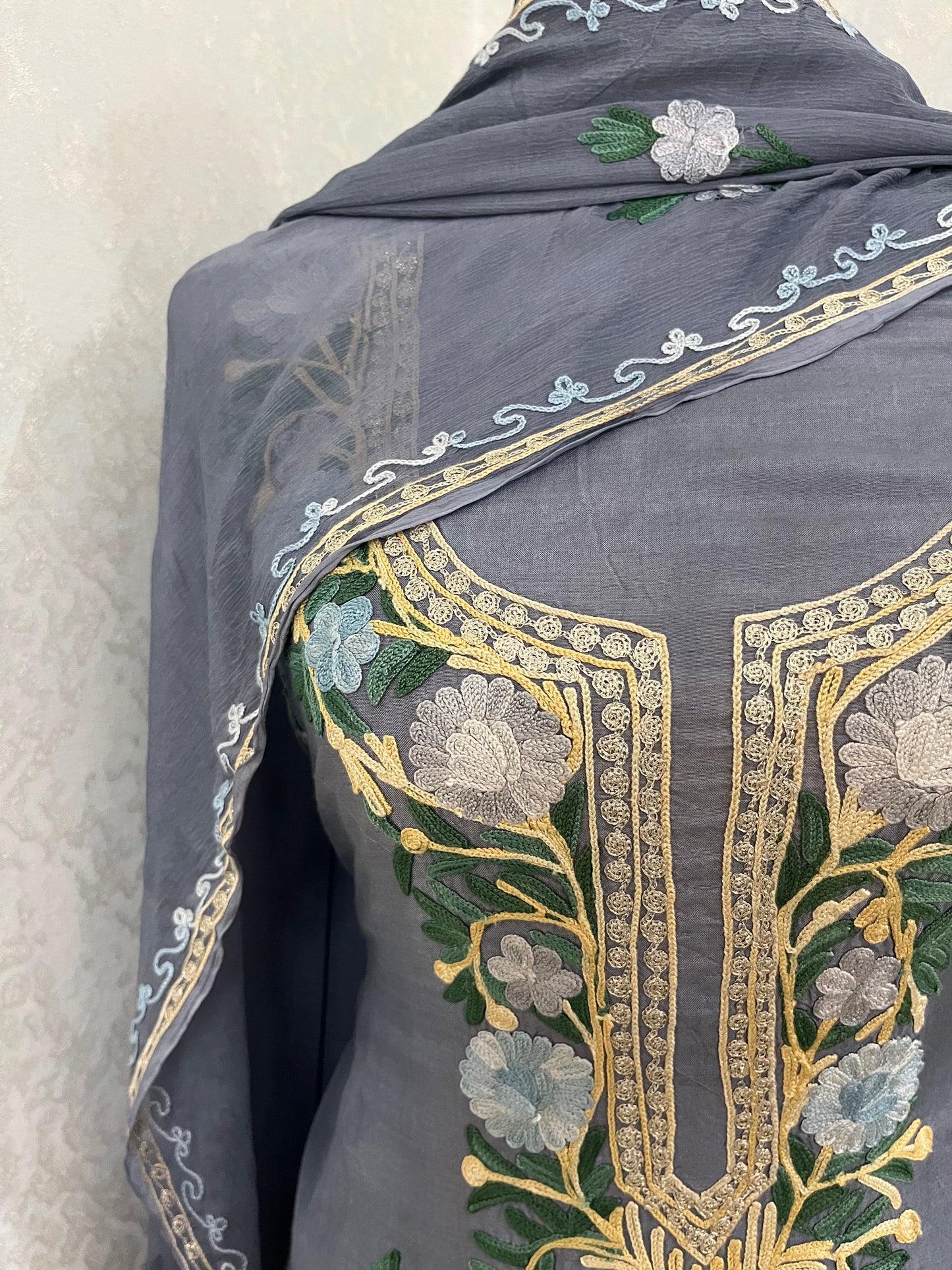 English Grey Muslin Cotton Jaal Sleeves Kashmiri 3pc Suit