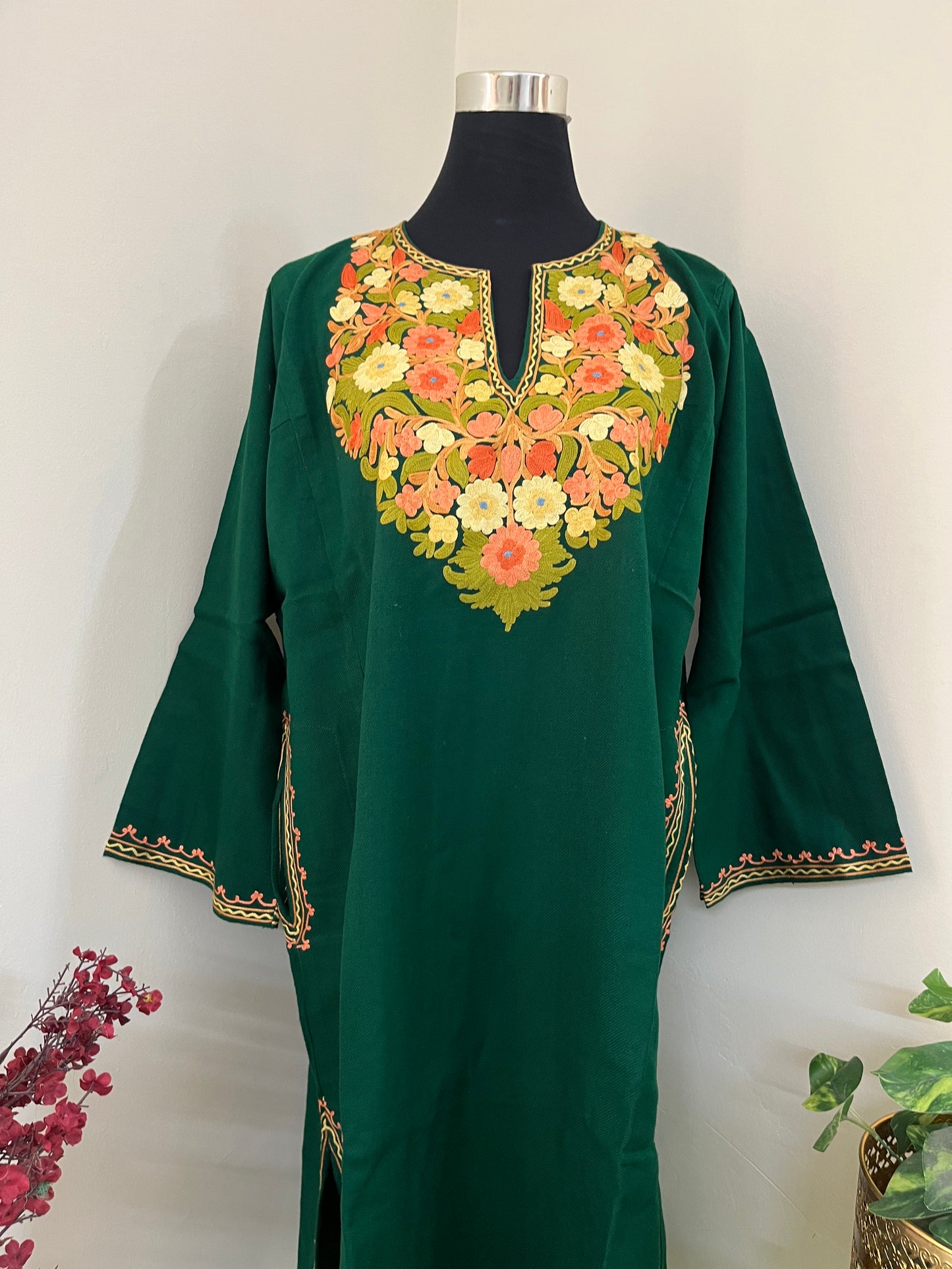 Green Aari Embroidered Wool Pheran