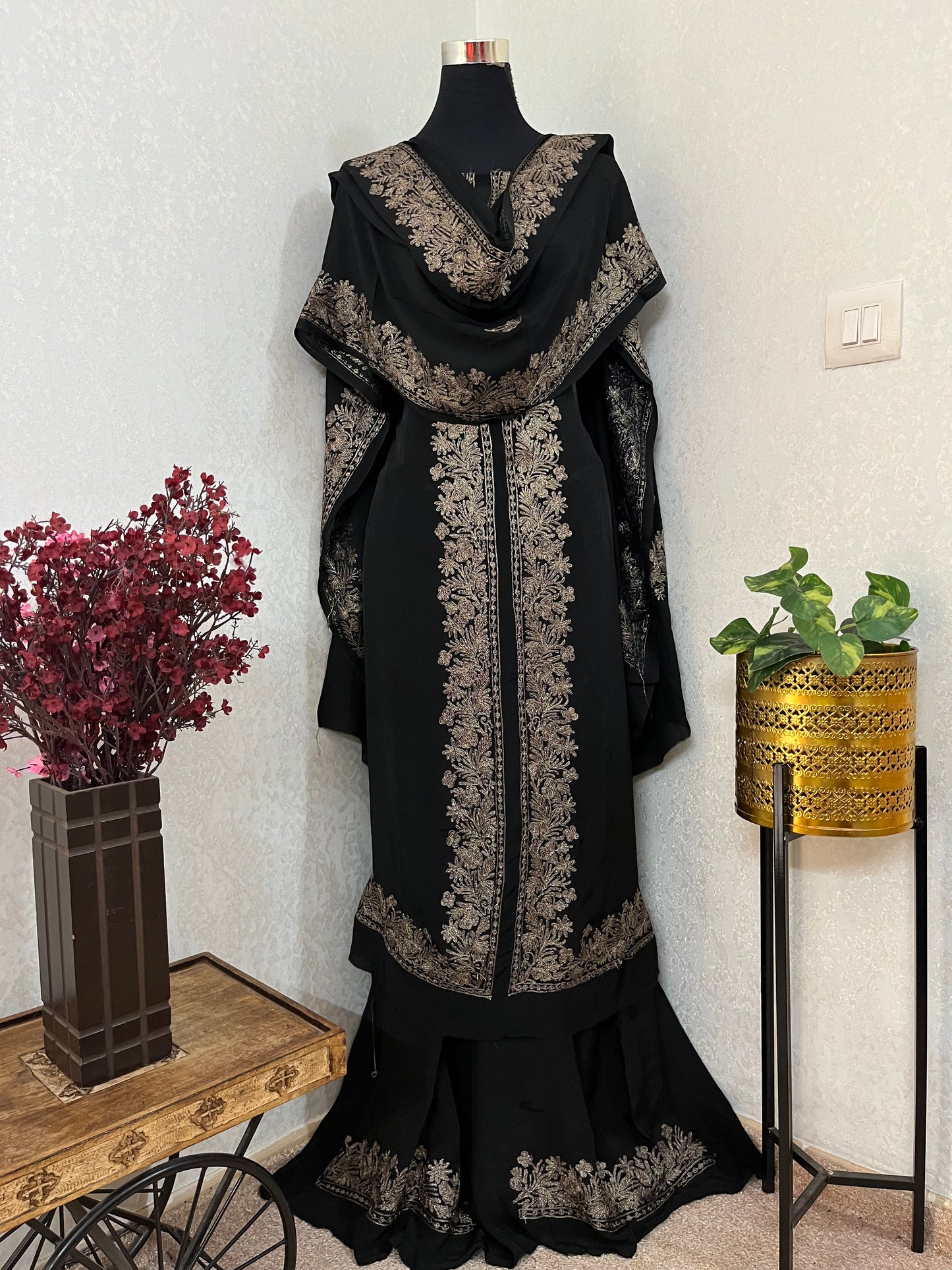 Black Kalaa’ Crape Jacket Style Kashmiri Suit