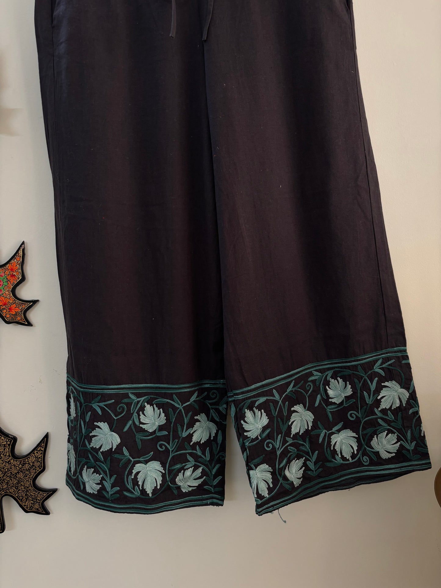 Women Charcoal Grey Wide Leg Chinar Aari Embroidered Palazzos