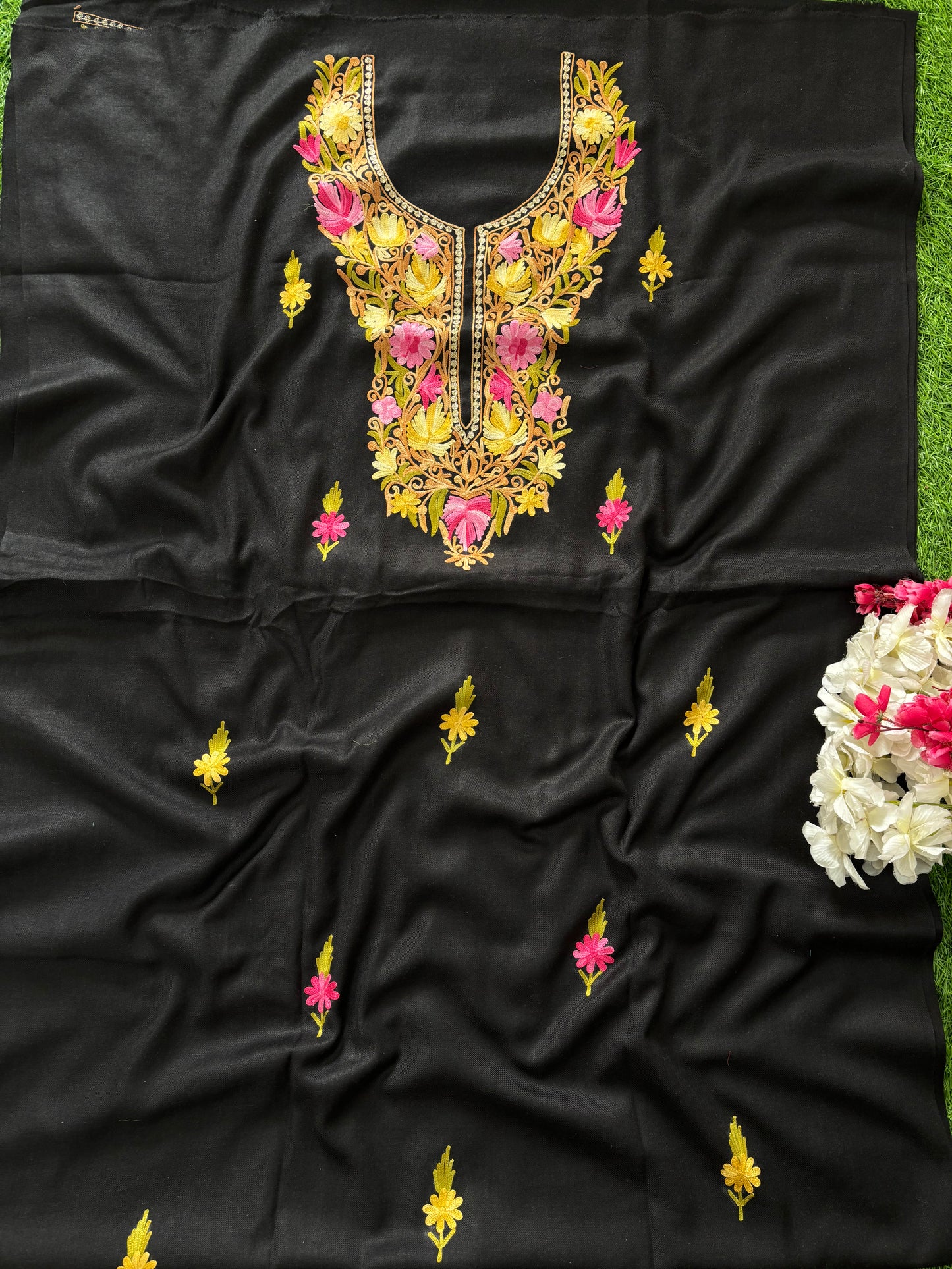 Black Pure Wool Aari Embroidered 3pc Suit Stole