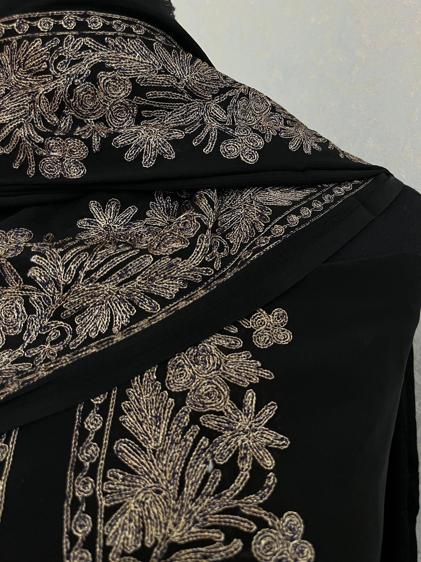 Black Kalaa’ Crape Jacket Style Kashmiri Suit