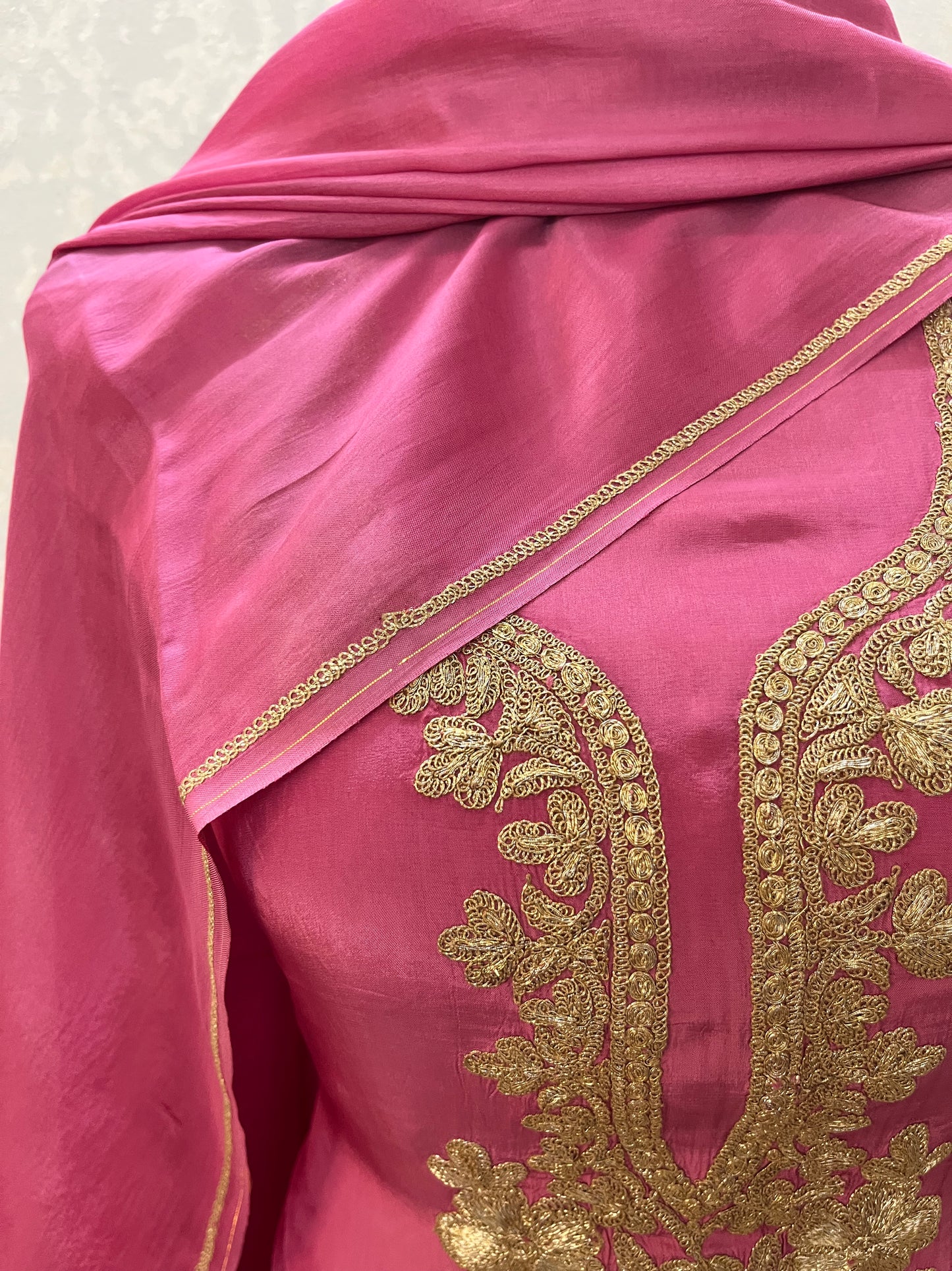 Pink Crape Kashmiri Suit