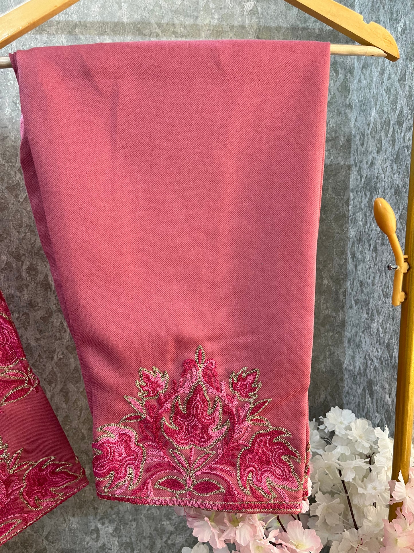 Onion Pink Woollen Kashmiri Co-Ord Set ( Size 46)