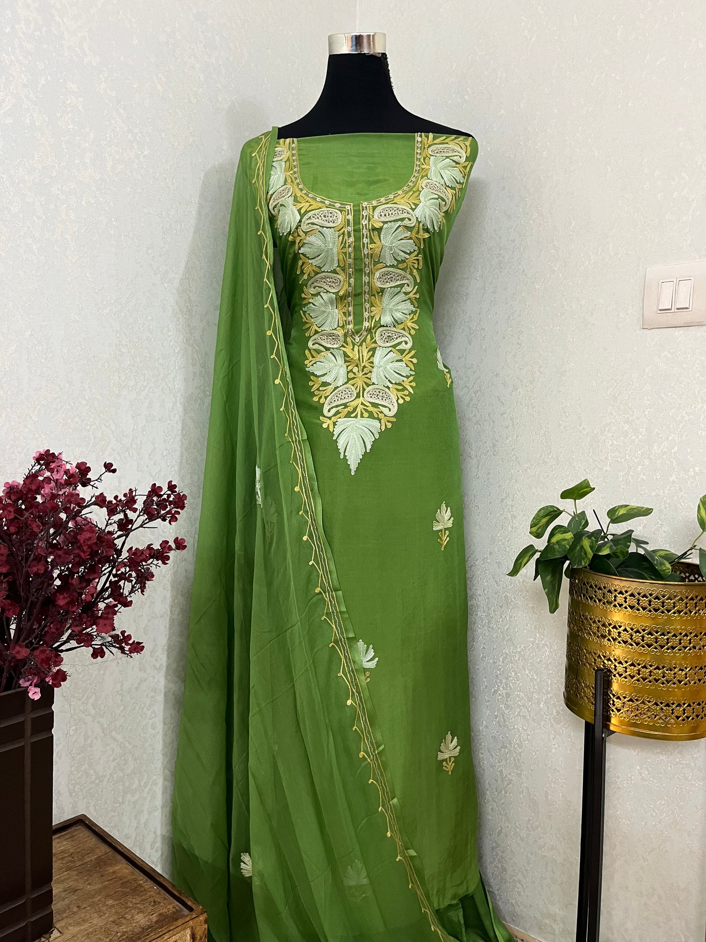 Lawn Green Opada Silk Kashmiri Suits