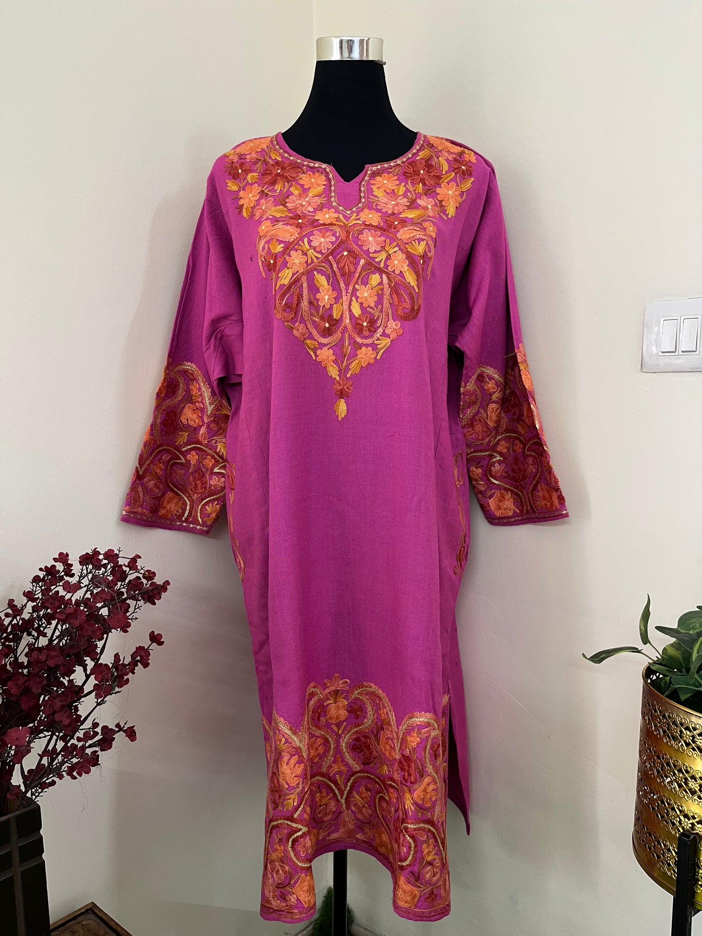 Rose Pink Aari Embroidered Wool Pheran