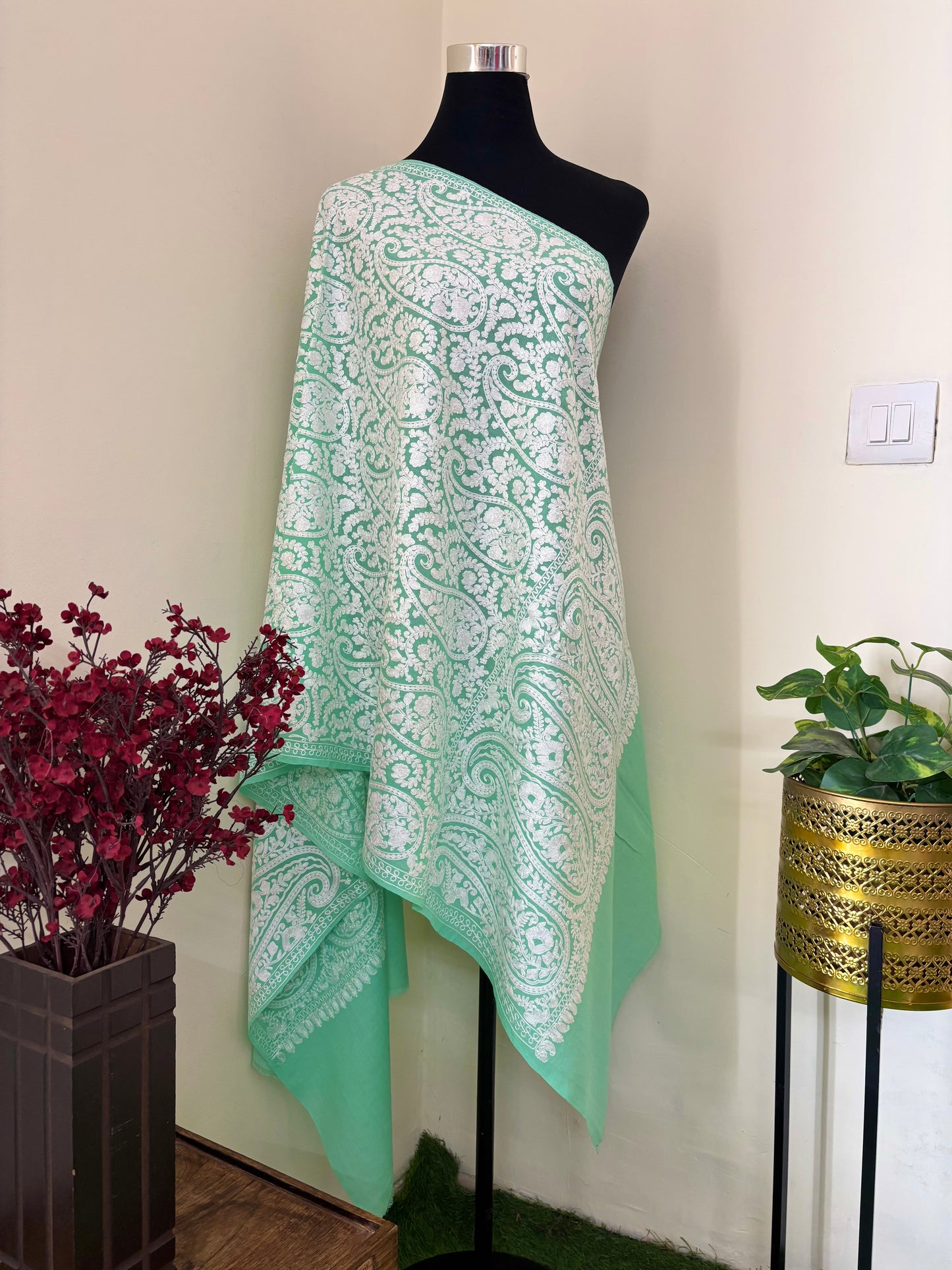 Tea Green Kashmiri Stole ( Semi Pashmina )