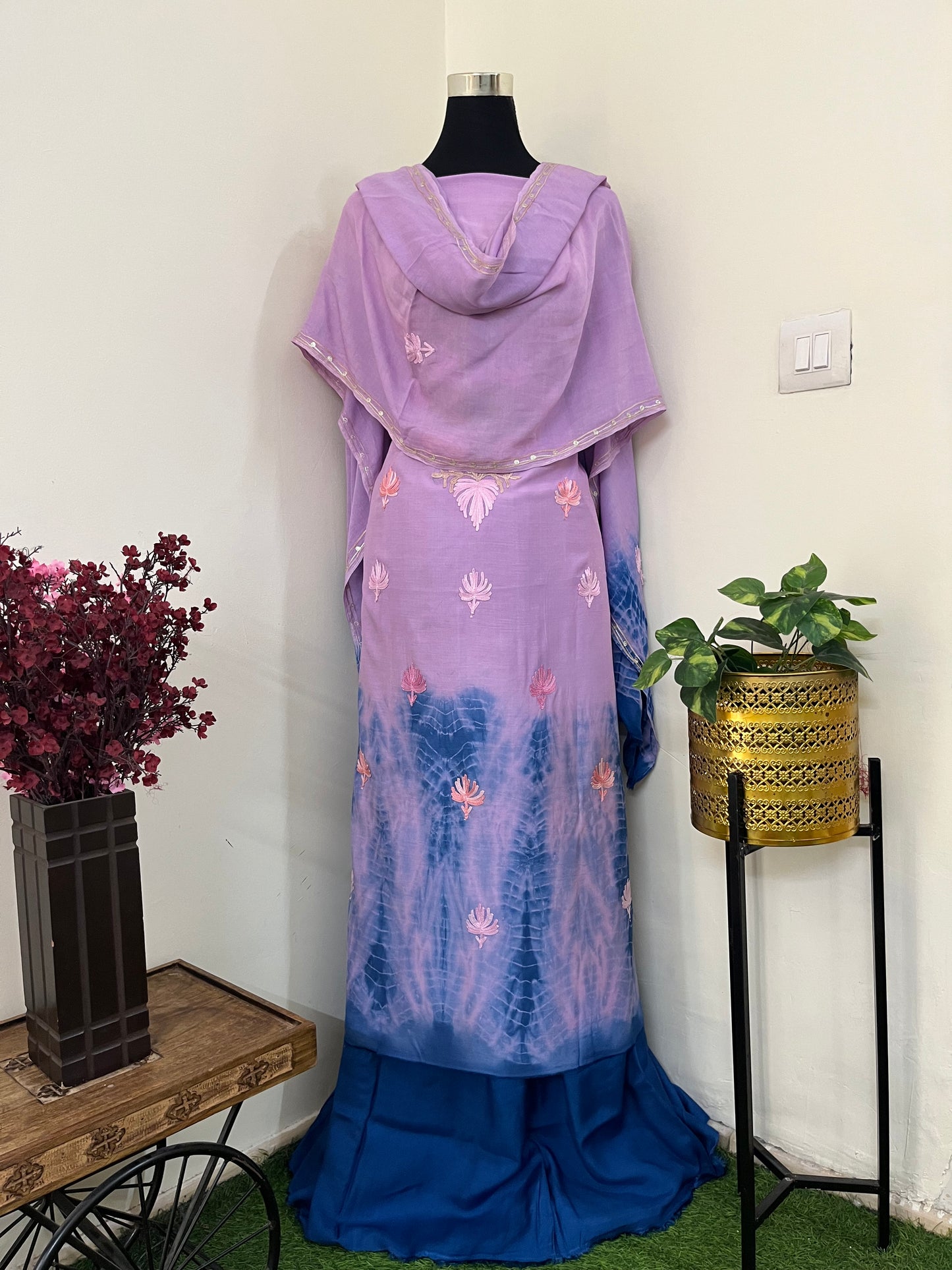 Lavender Mul Cotton Shibori Work Kashmiri 3pc Suit