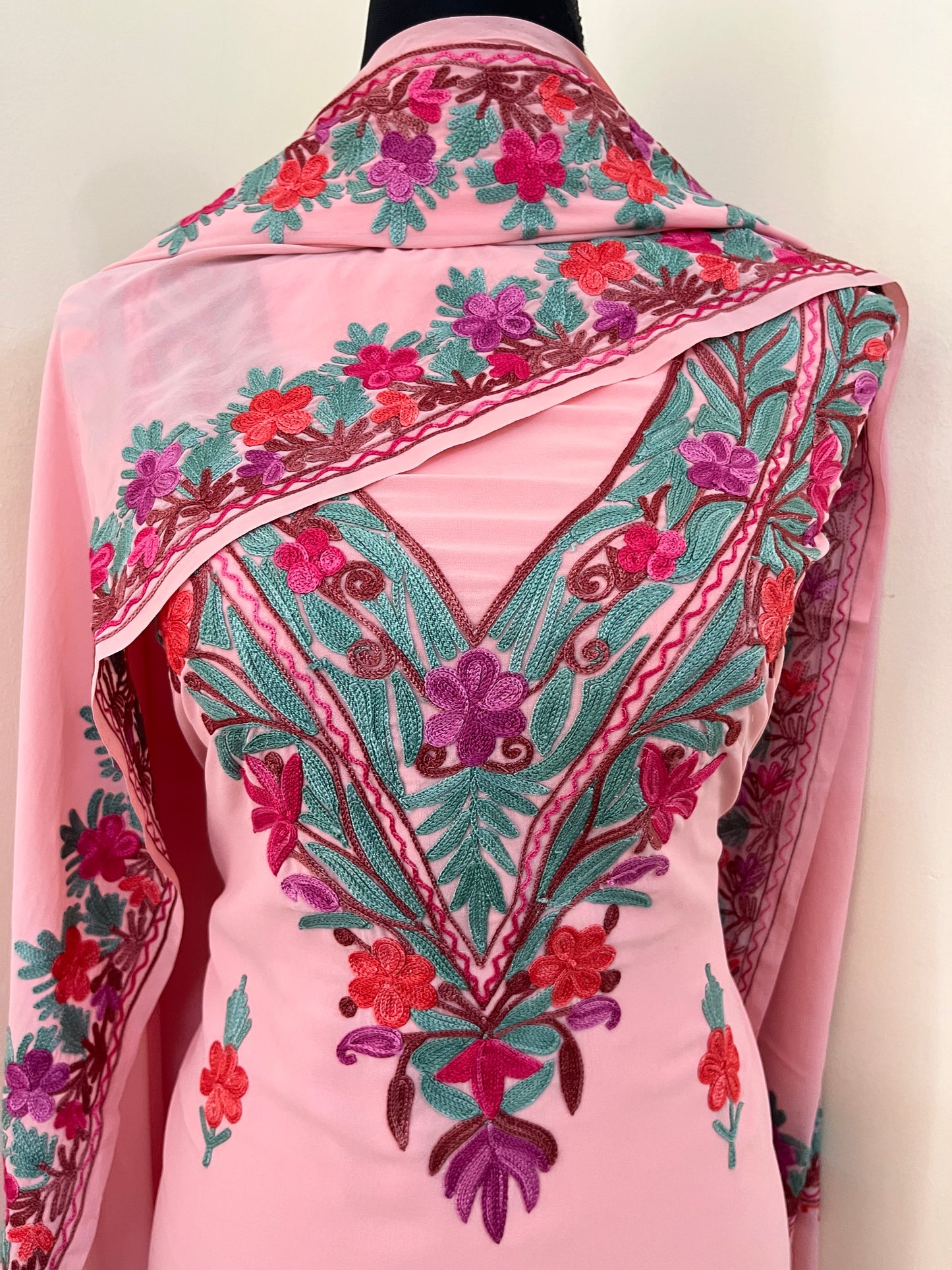 Soft Pink Georgette 3 Pc Kashmiri Suit