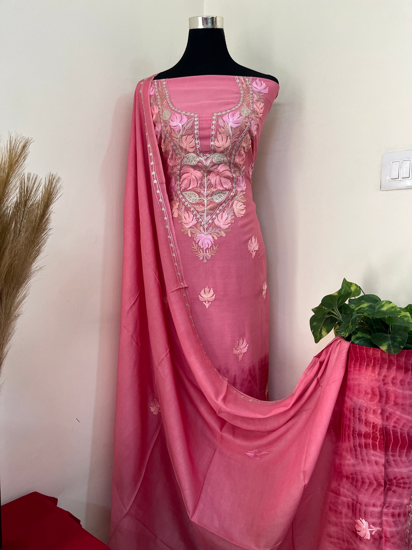 Fuchsia Pink Mul Cotton Shibori Work Kashmiri 3pc Suit