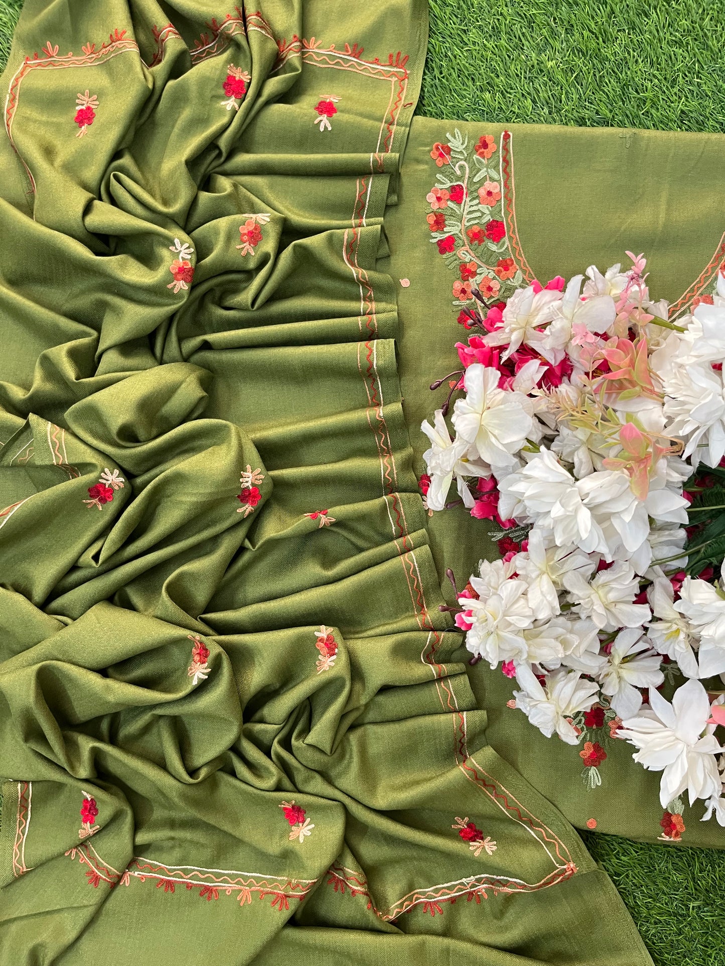 Heena Green Woollen Aari Embroidered 3pc suit