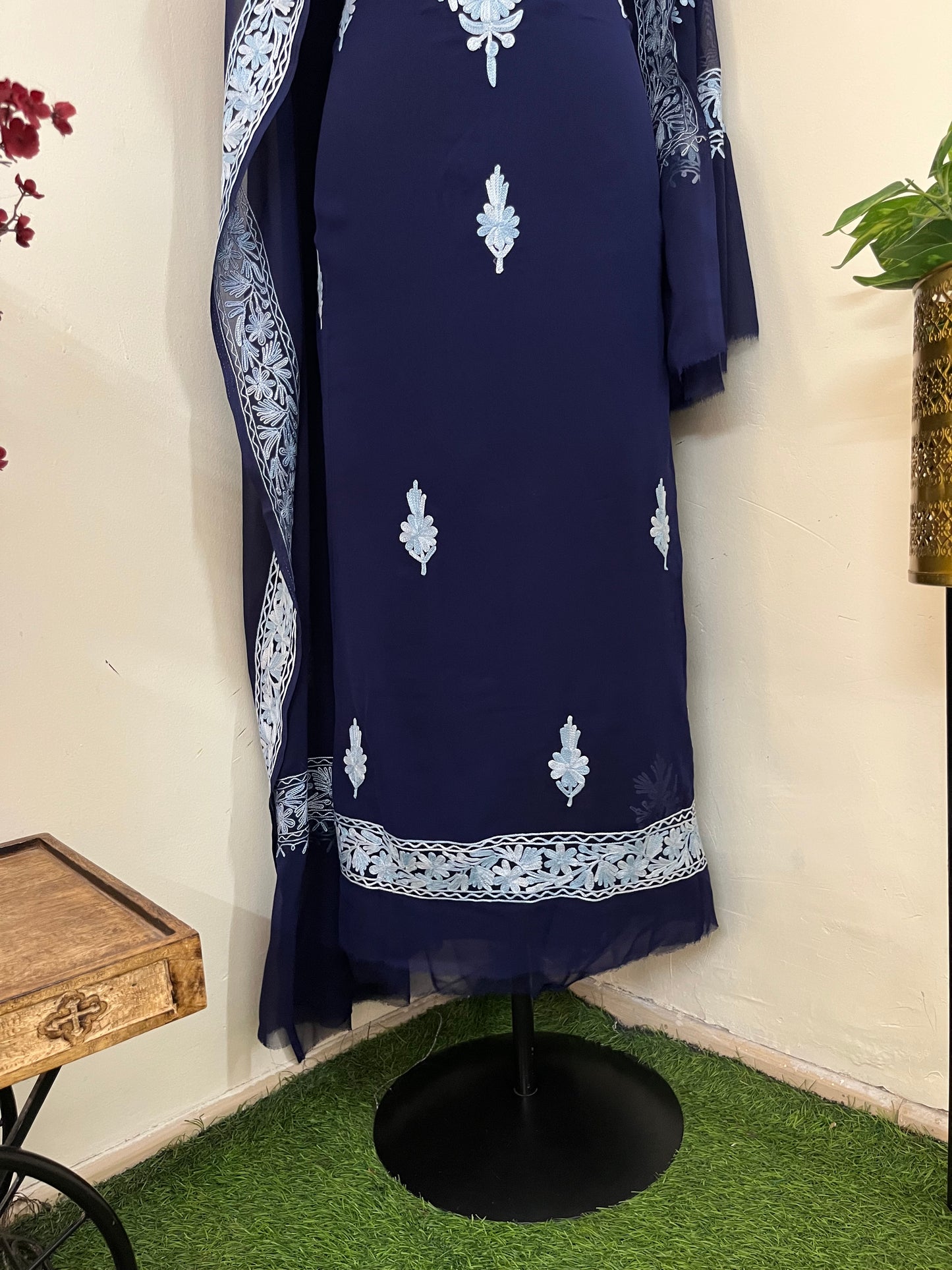 Navy blue Georgette Kashmiri Suit