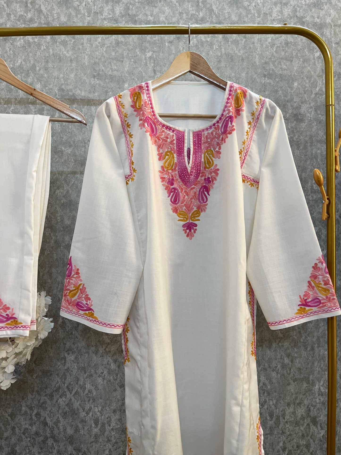 Off White Cotton Pheran Set