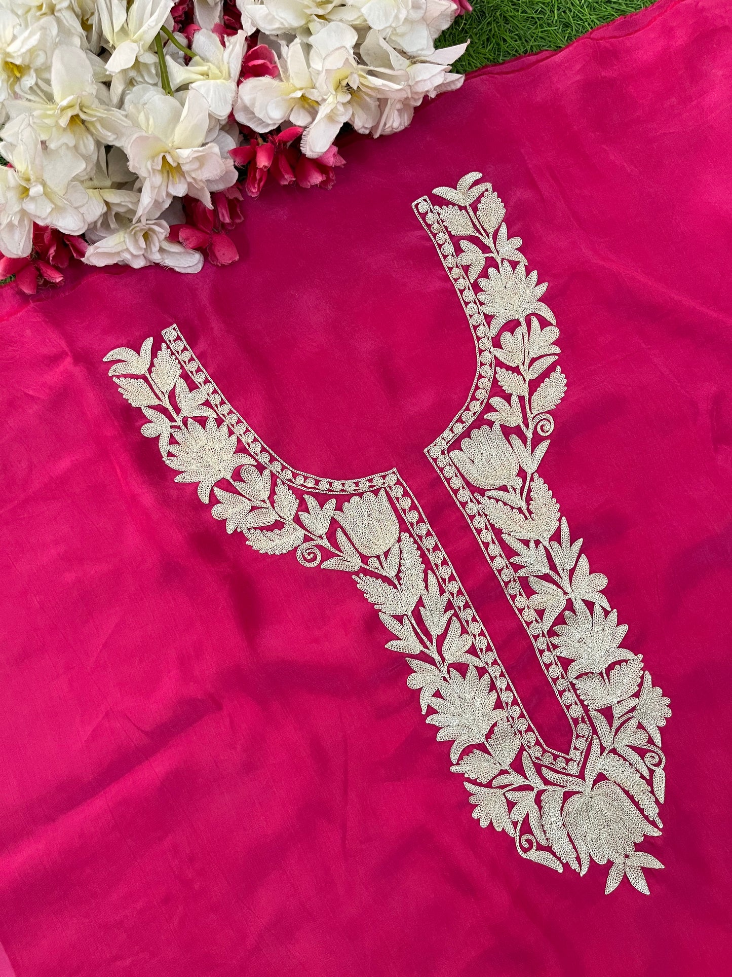 Kalaa’ Fuchsia Pink Crape Kashmiri Suit