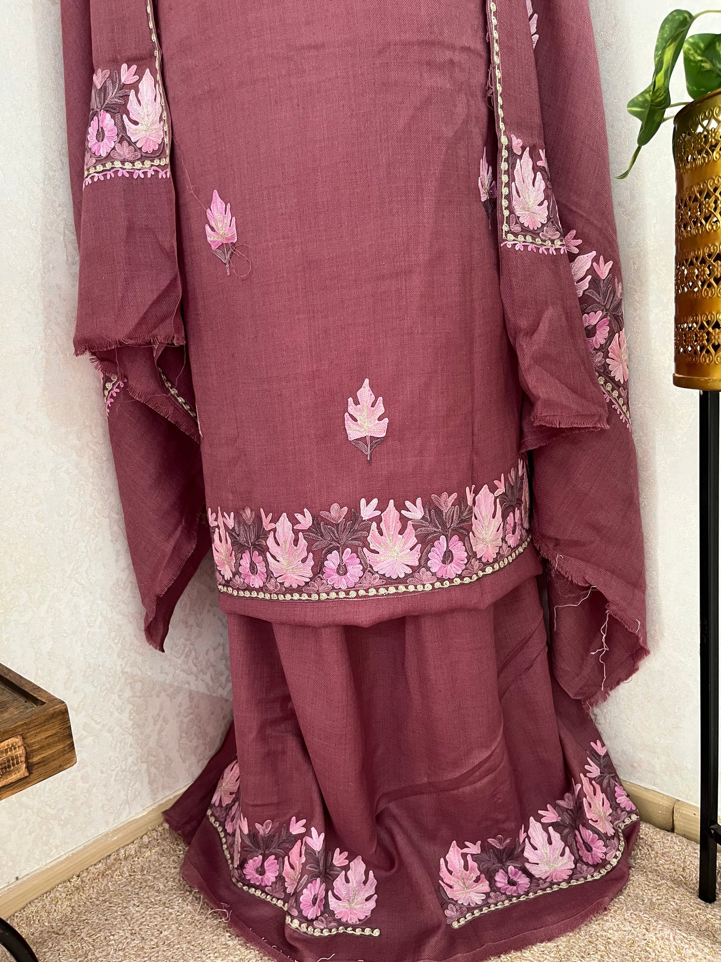 Onion Pink Fine Wool Kashmiri Suit