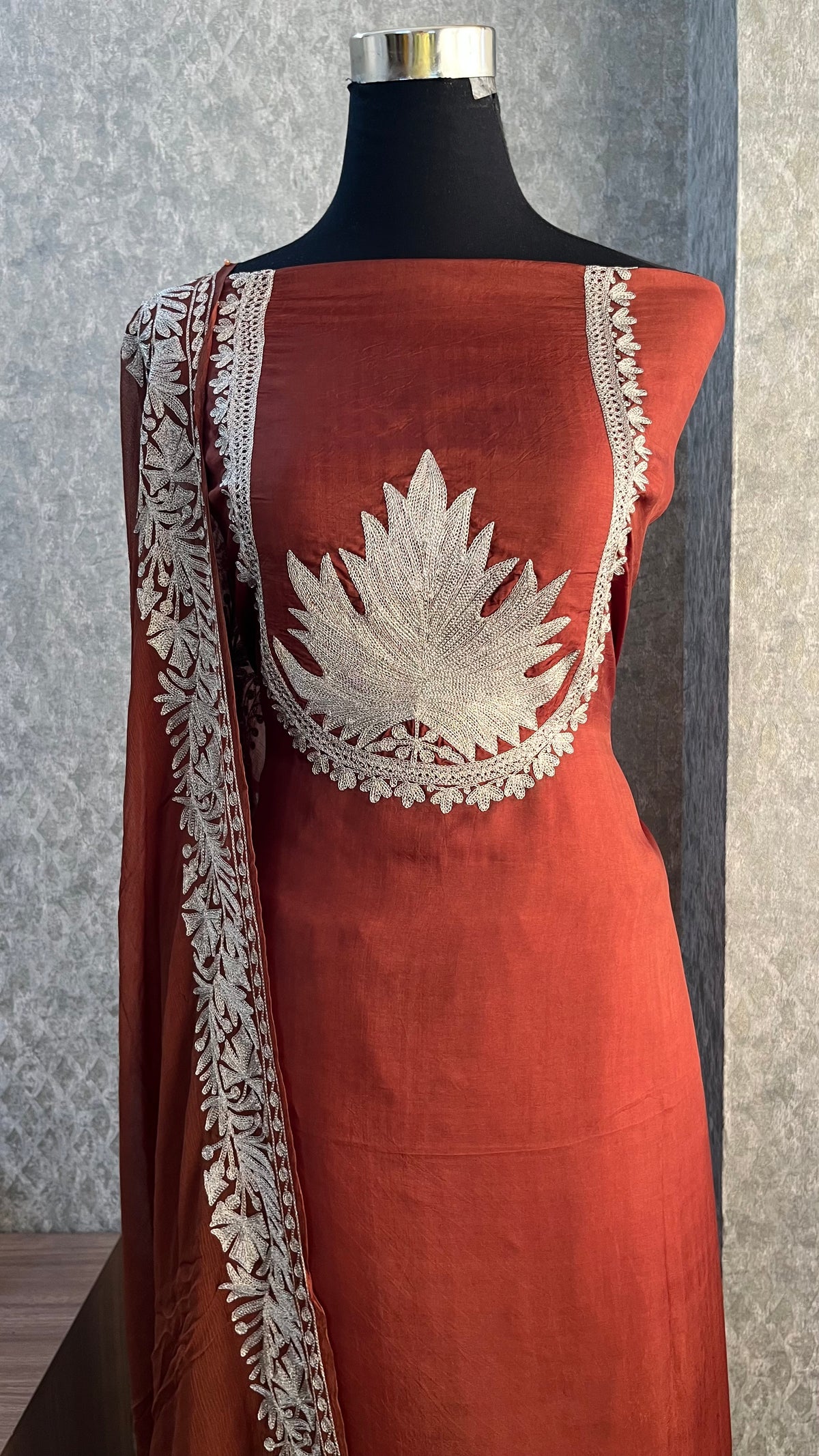 Brown Sanam’ Tilla Kashmiri Silk Suit
