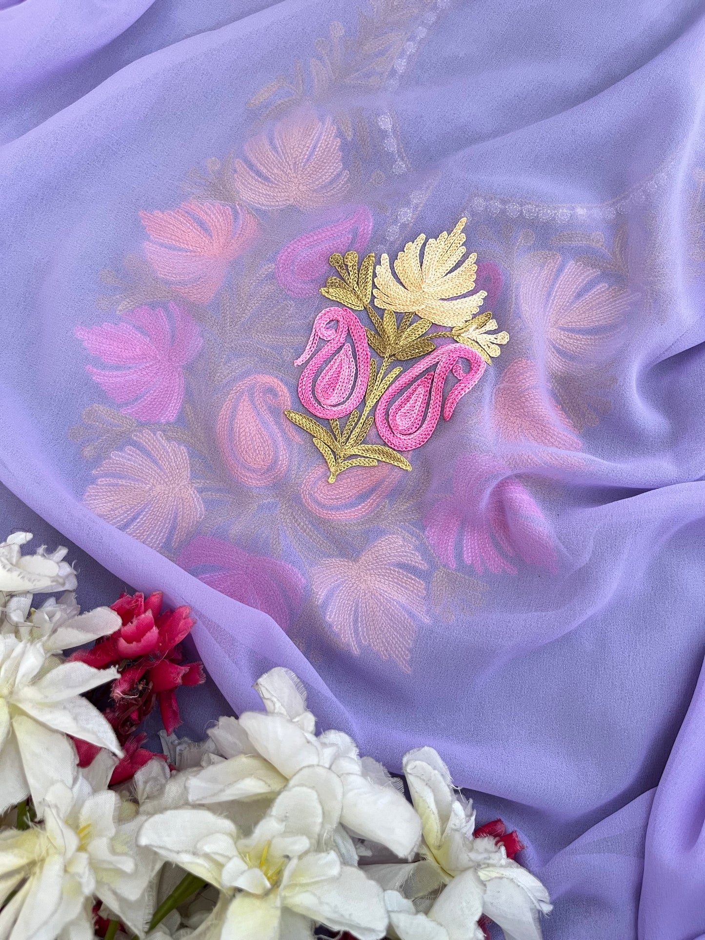 Lavender Georgette 3 Pc Aari Embroidered Suit Setll