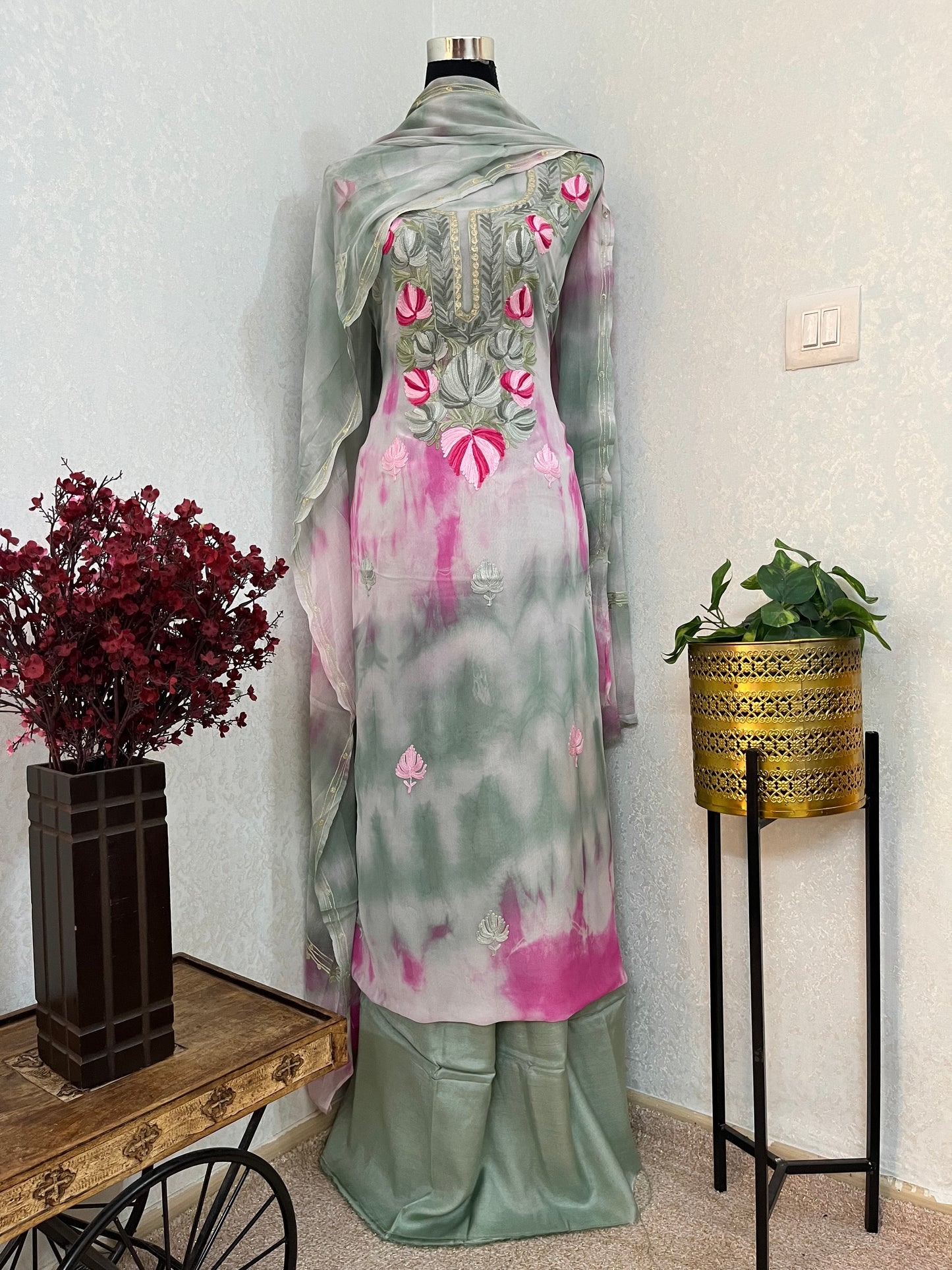 Pure Georgette Ty Dy Kashmiri Suit