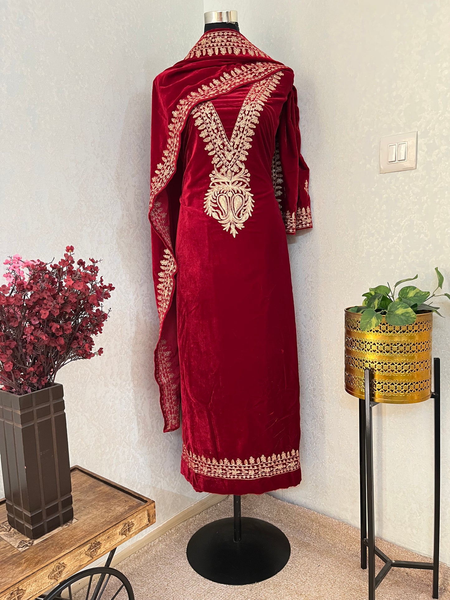 Maroon Tilla Embroidered Velvet 2pc Suit Material