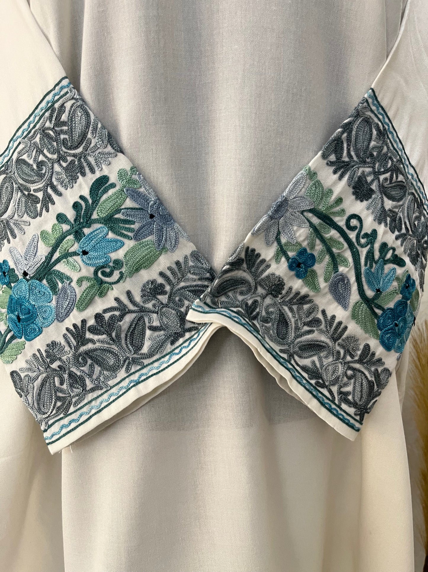 Off White Cotton Embroidered Co-ord Set