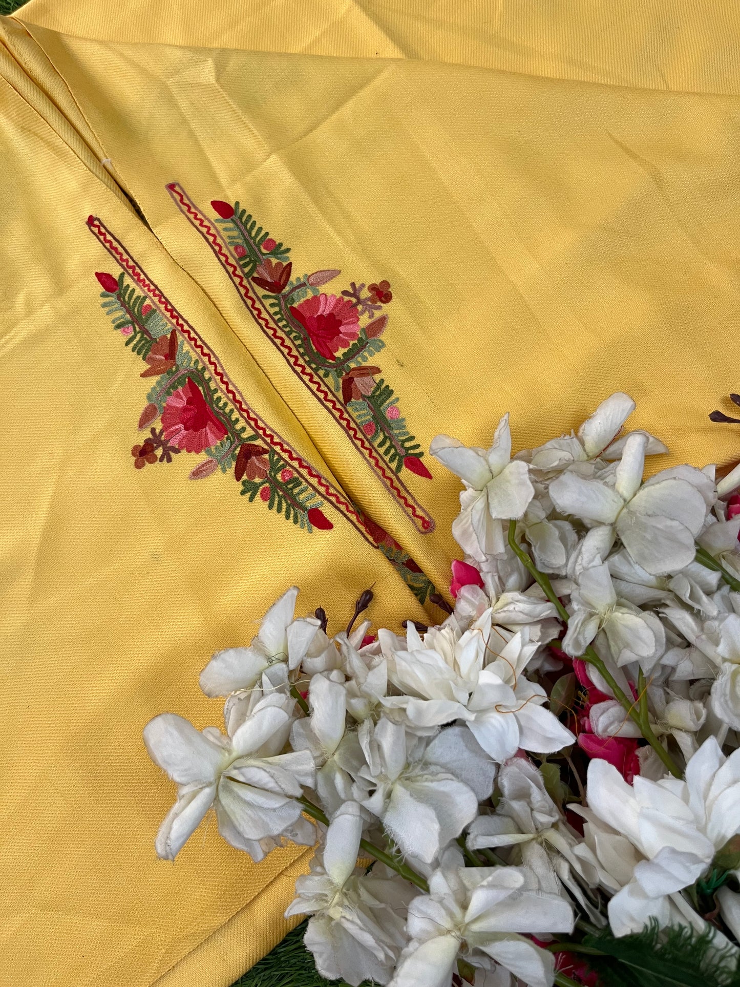 Yellow Woollen Aari Embroidered 2pc suit 5mtr